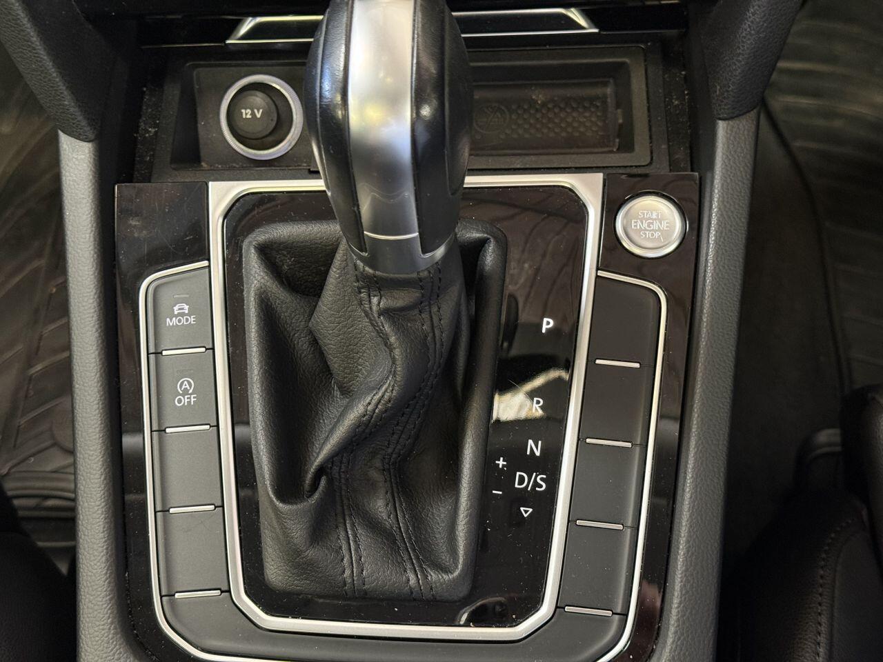 Volkswagen Passat view 53