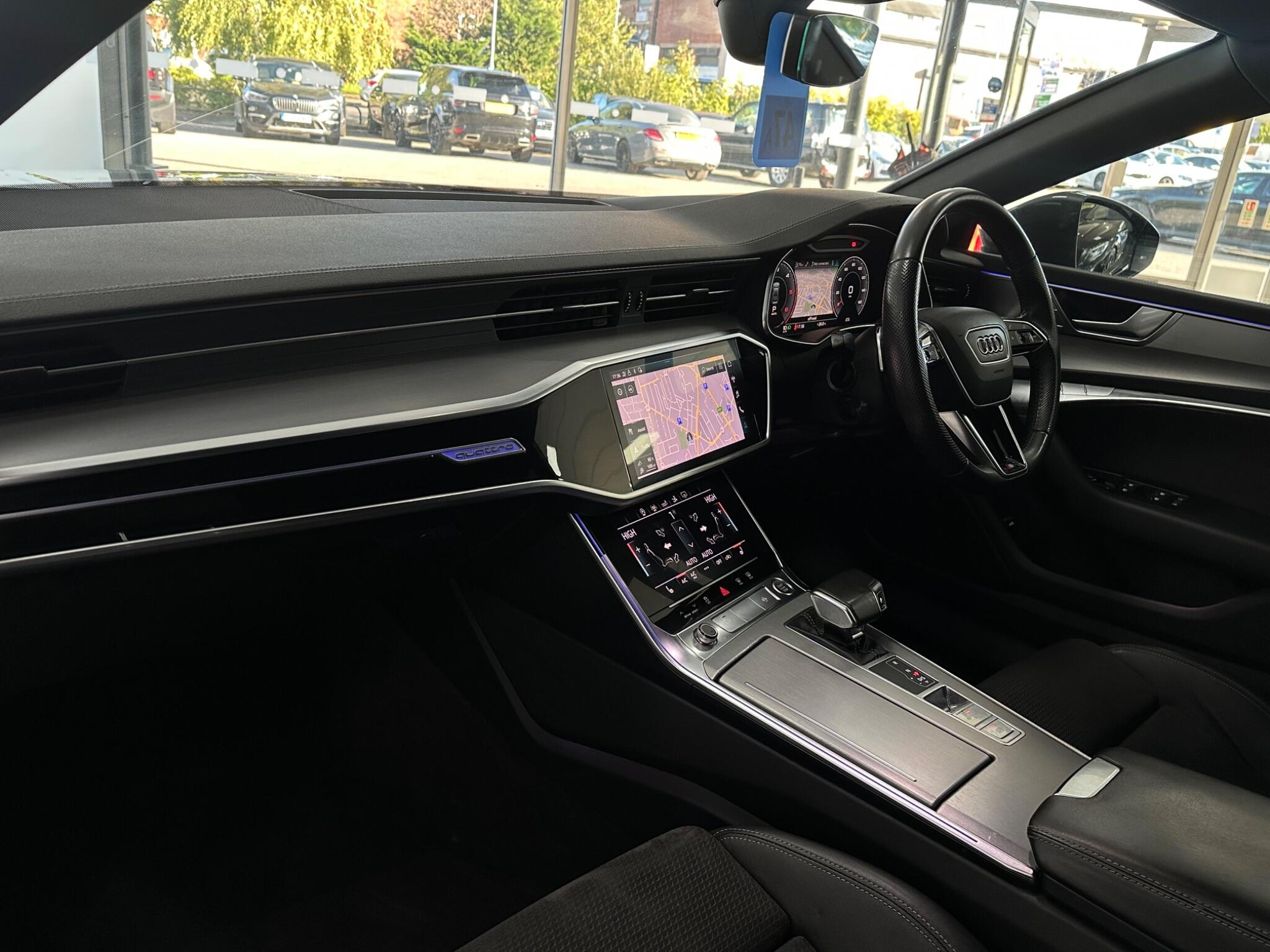 Audi A7 view 39