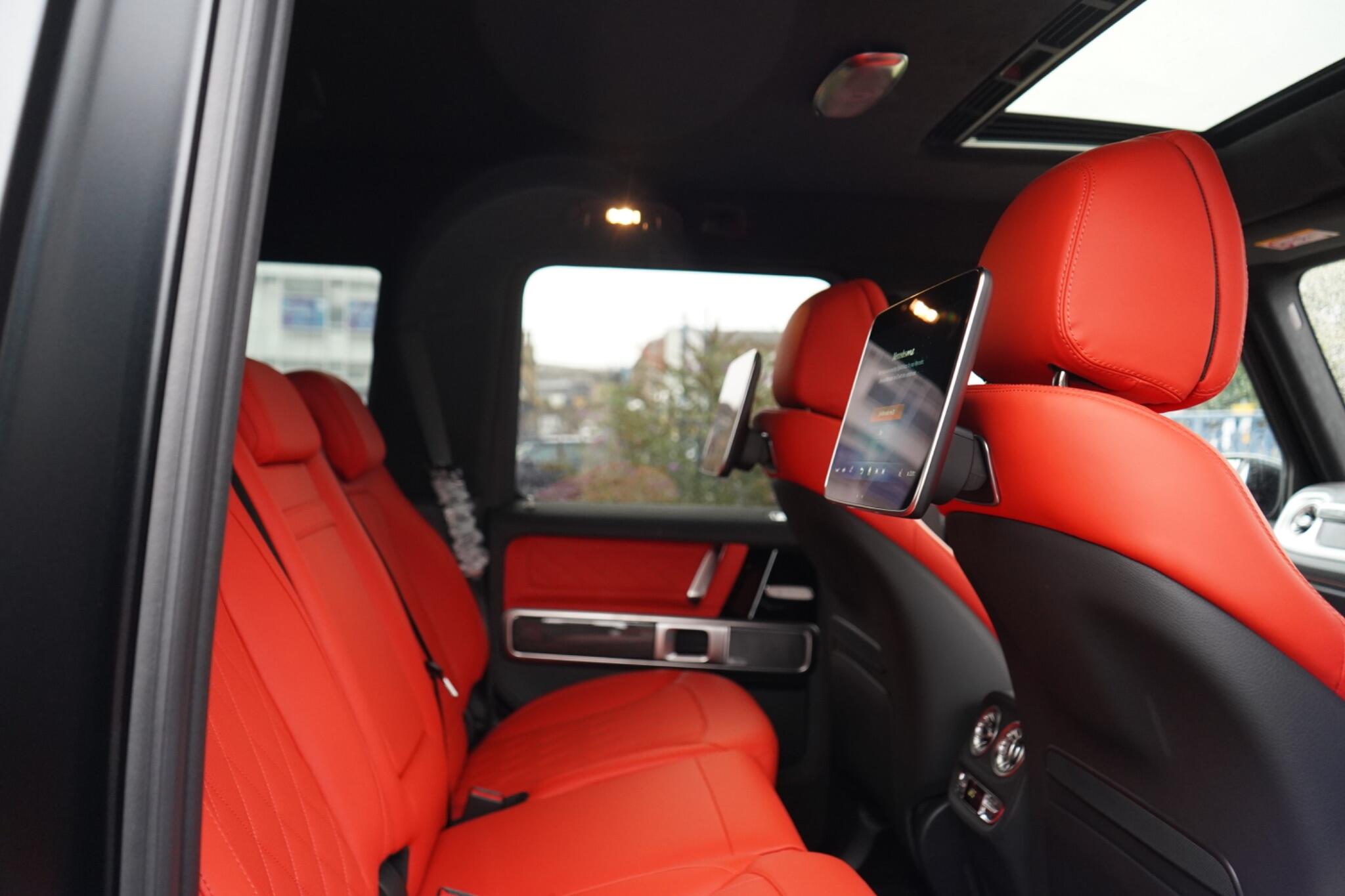 Mercedes-Benz G Class view 19