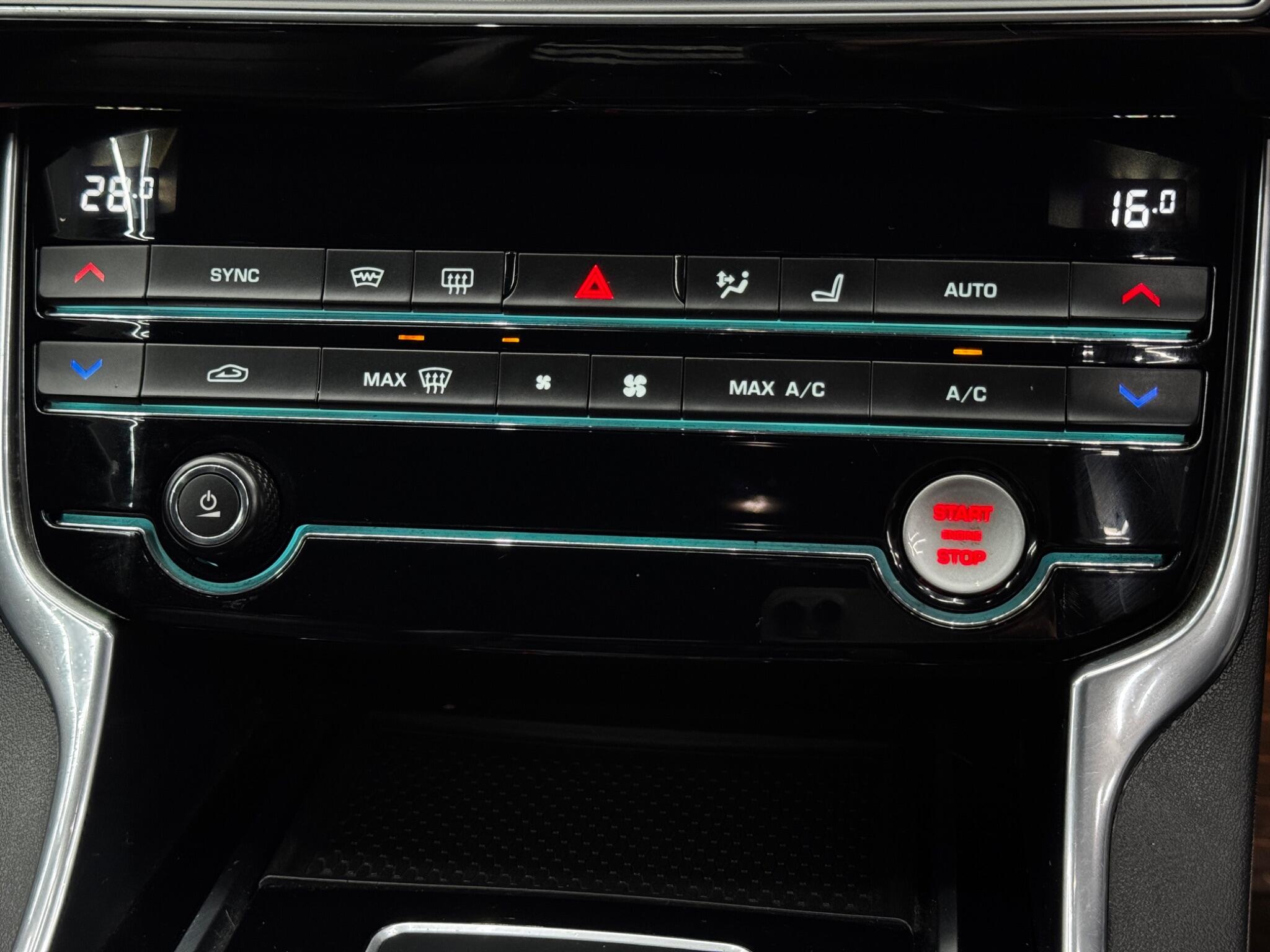 Jaguar XE view 27