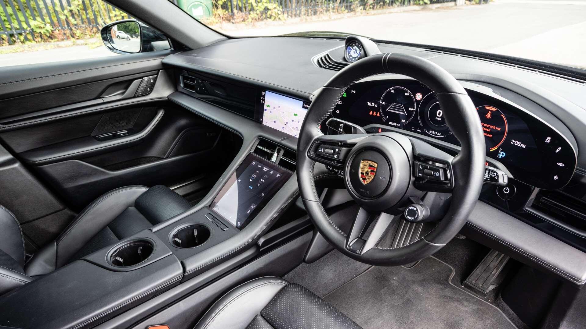 Porsche Taycan view 9