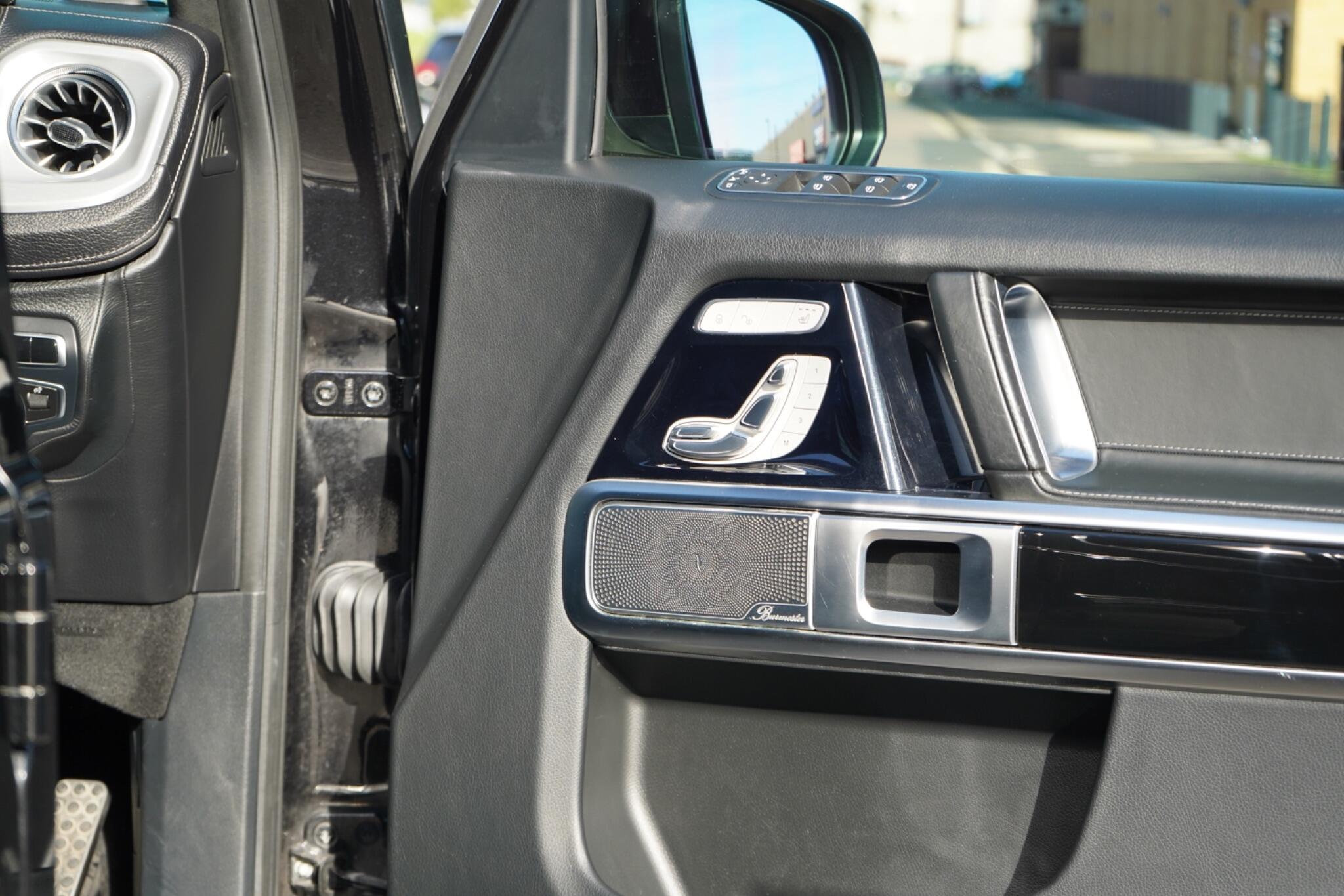 Mercedes-Benz G-Class view 16