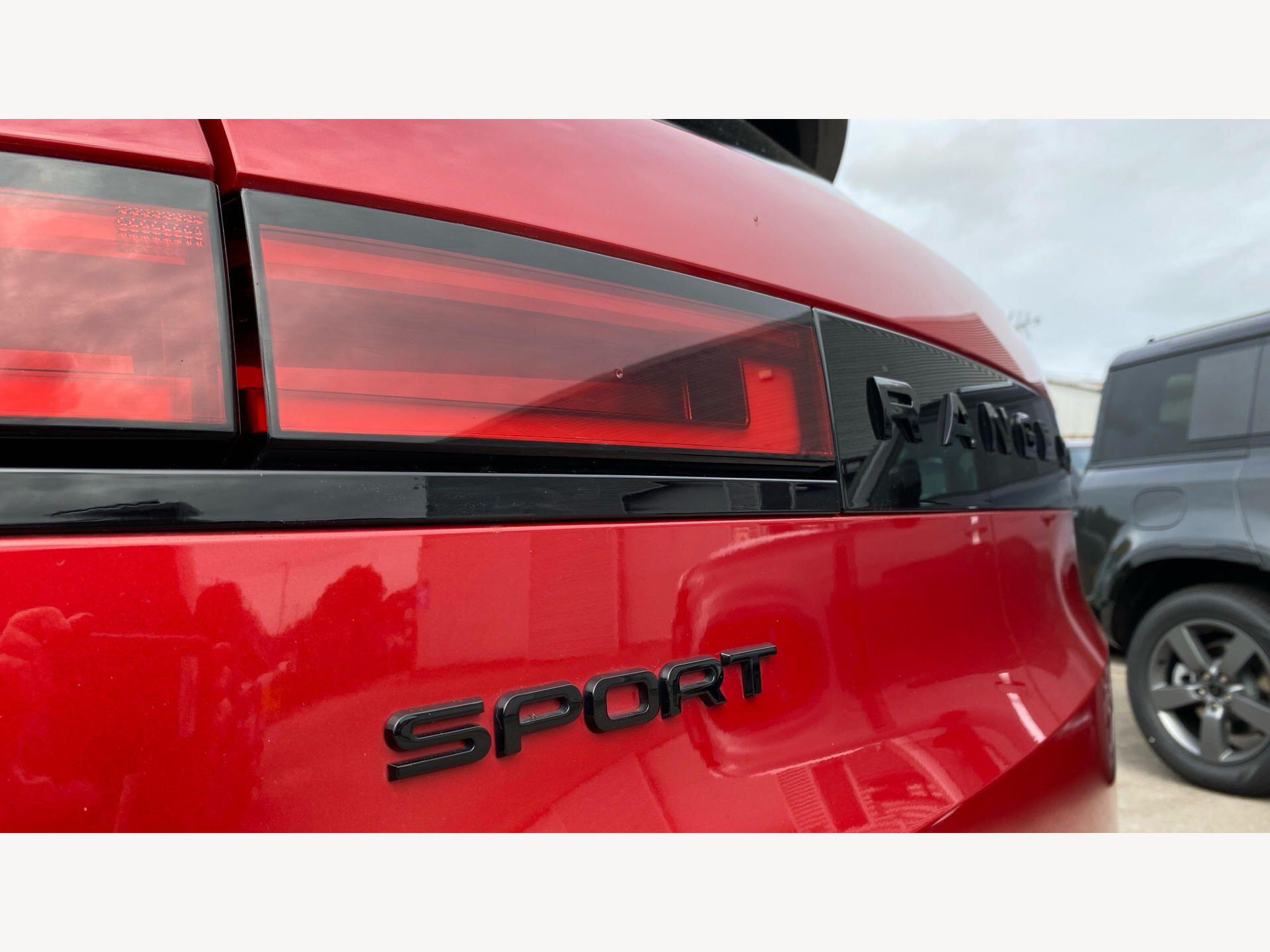 Land Rover Range Rover Sport view 23