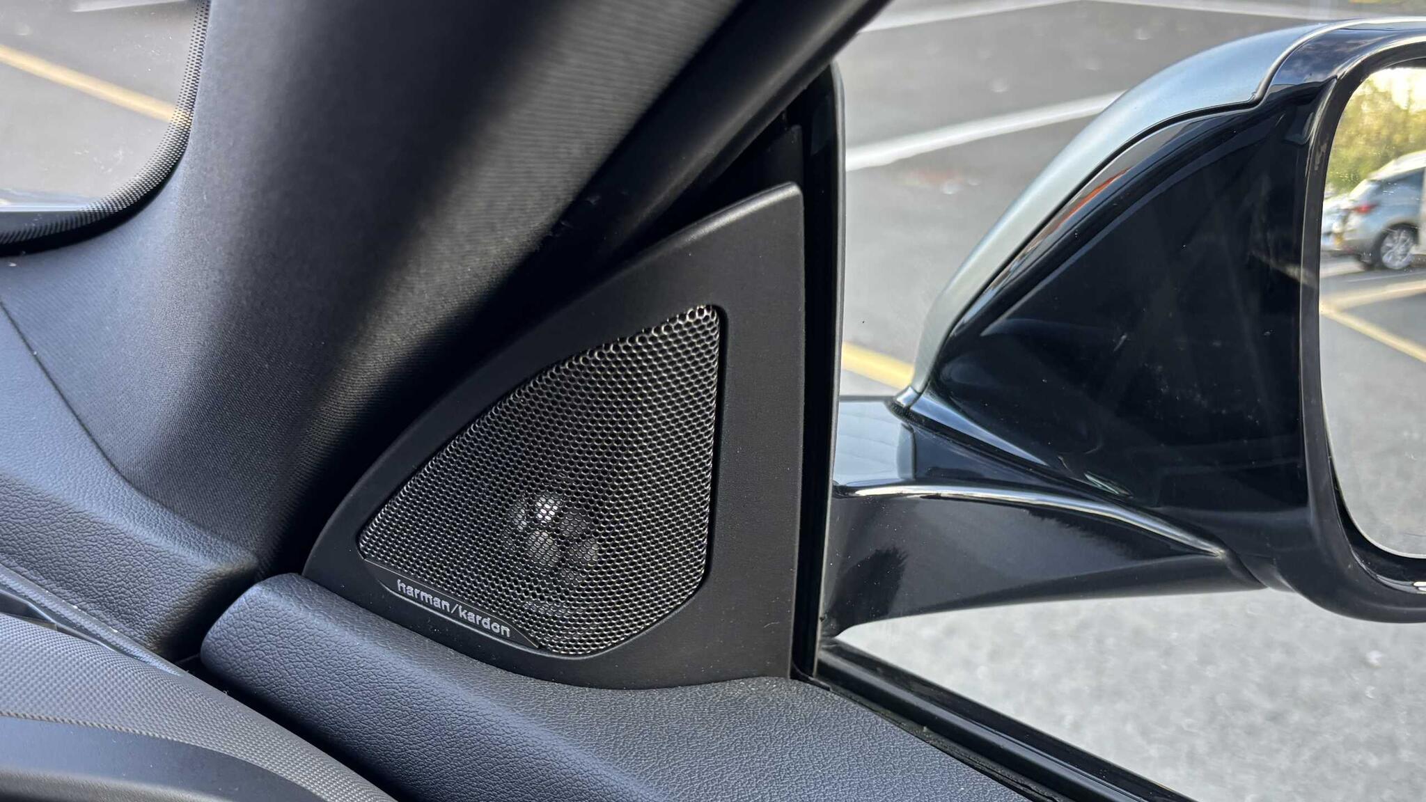 BMW 2 Series view 31