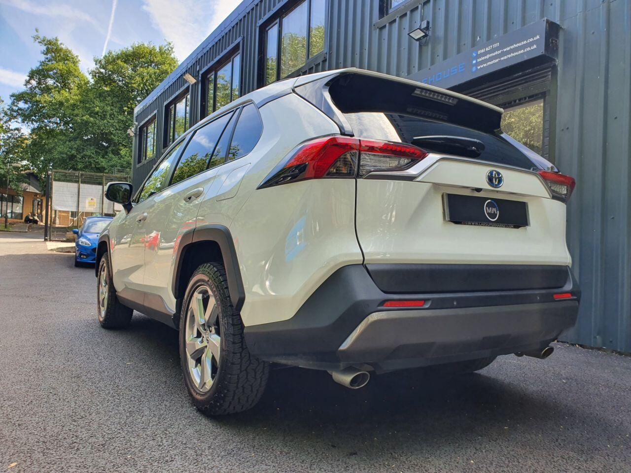 Toyota Rav4 view 2