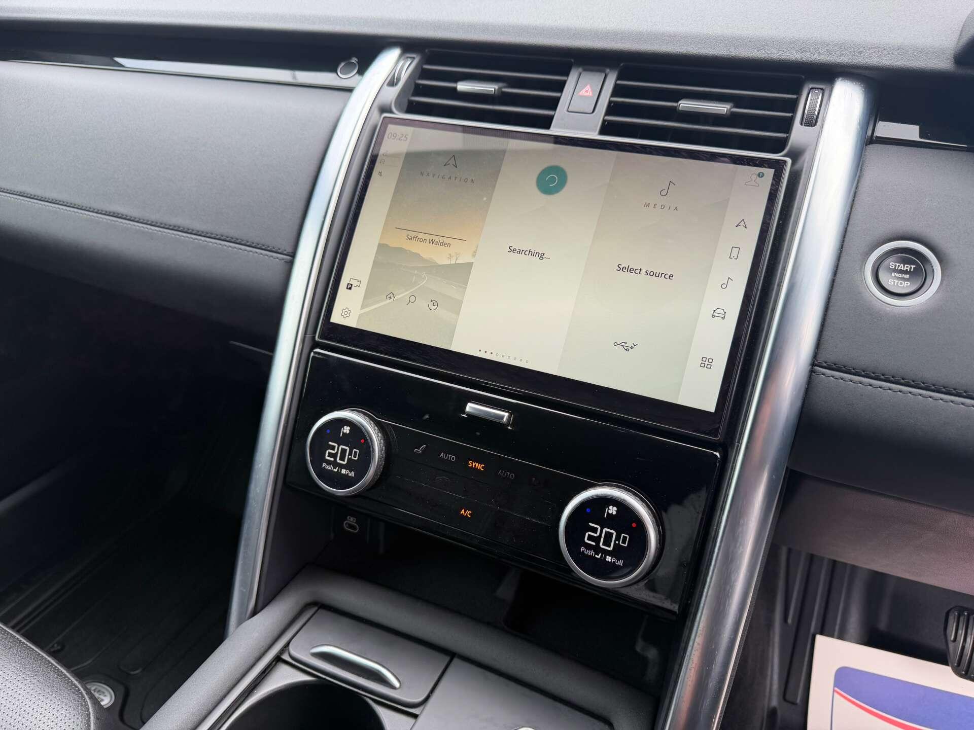 Land Rover Discovery view 23