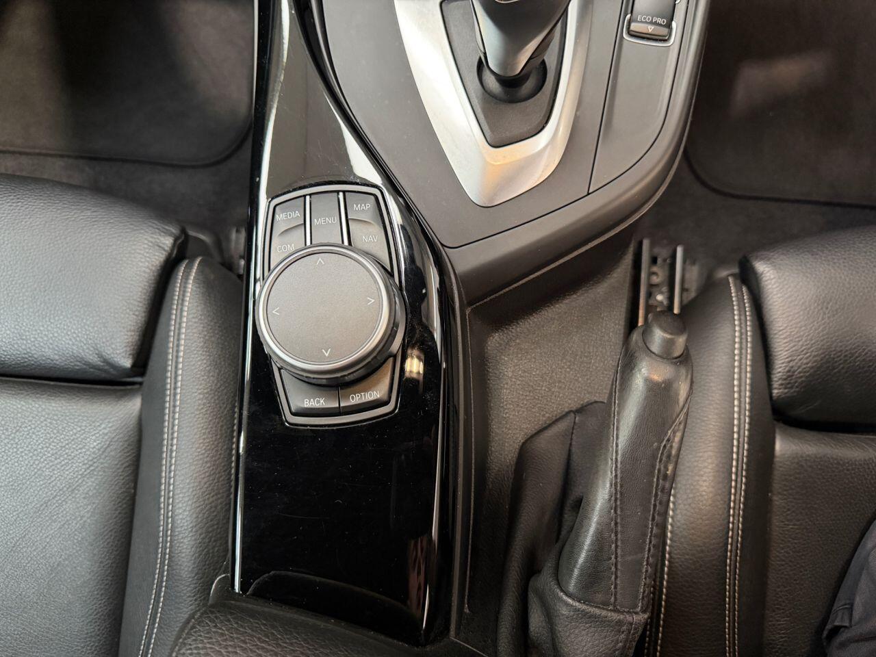 BMW 2 Series view 31