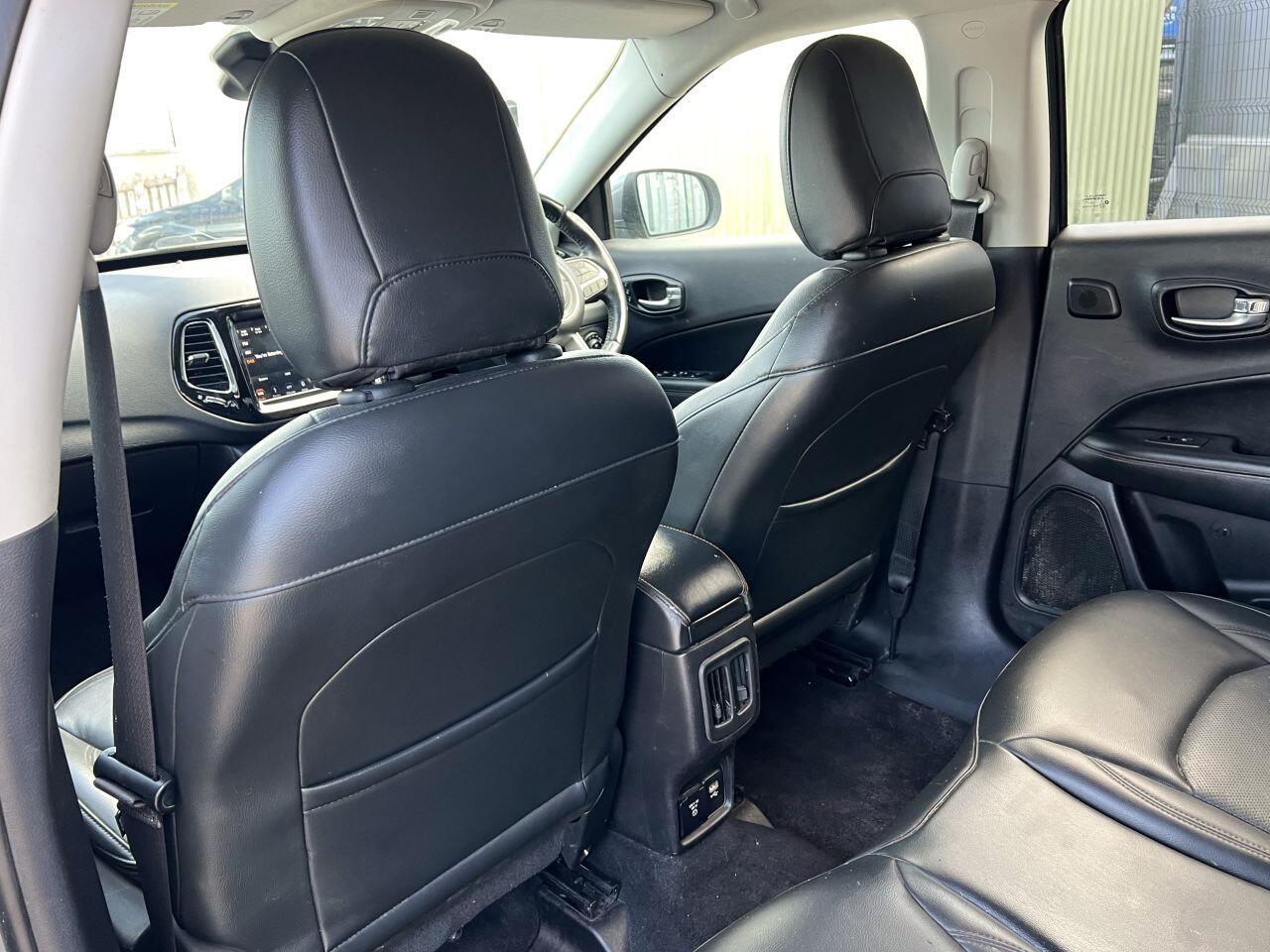 Jeep Compass view 27