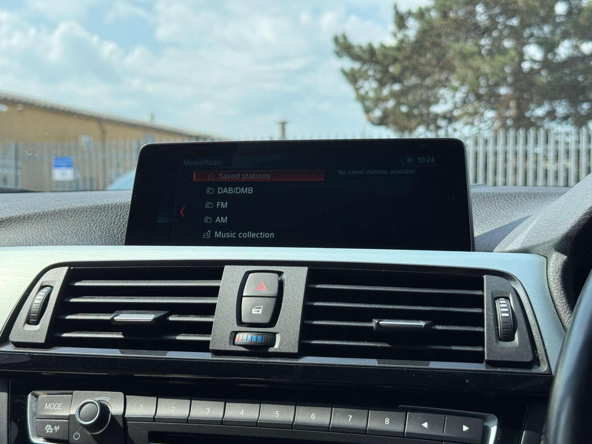 BMW 4 Series Gran Coupe view 43