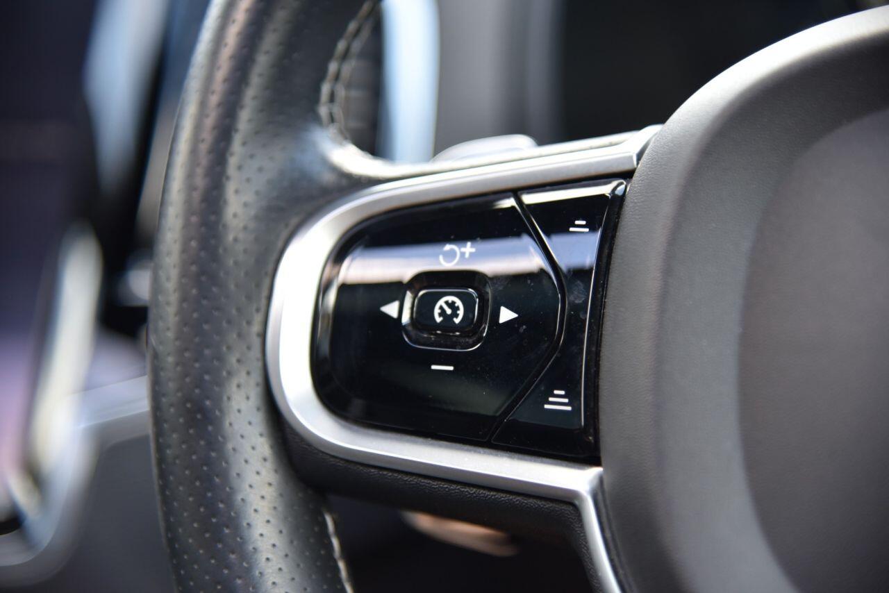 Volvo XC90 view 27