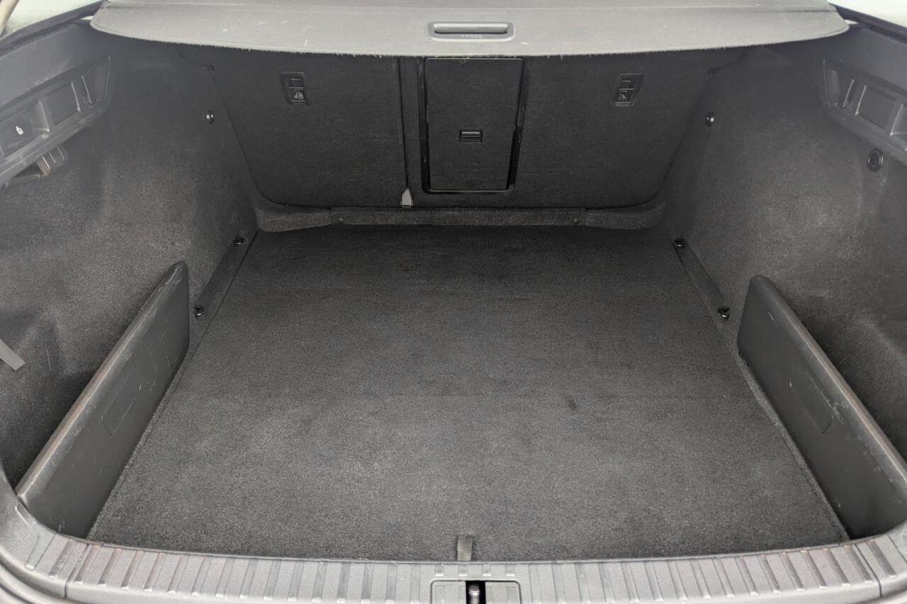 Skoda Octavia view 21