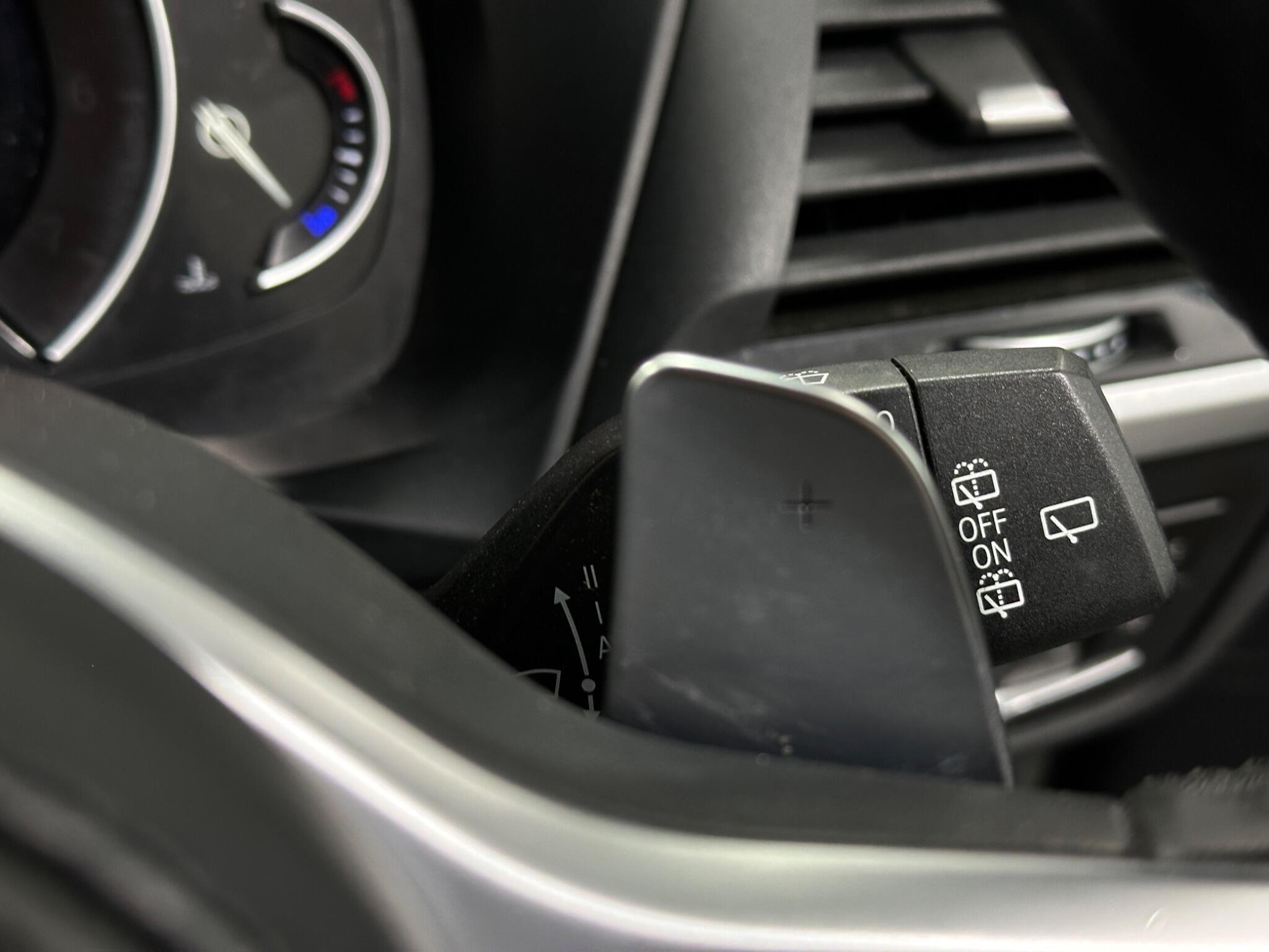 BMW X3 view 16
