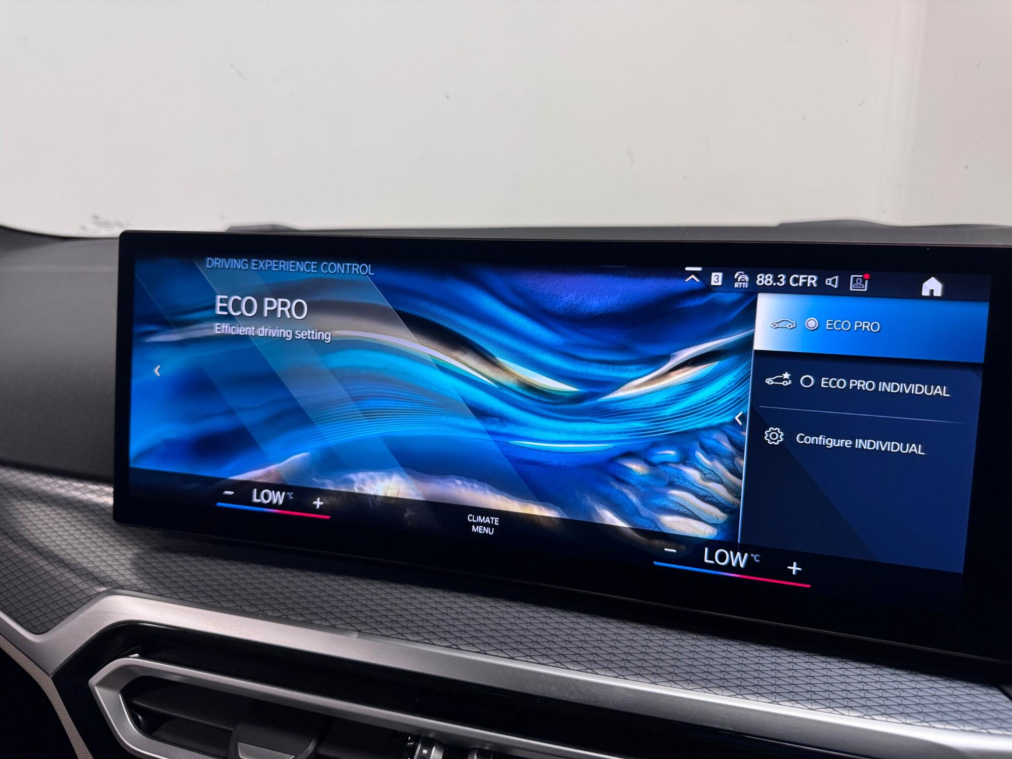 BMW 3 Series view 65