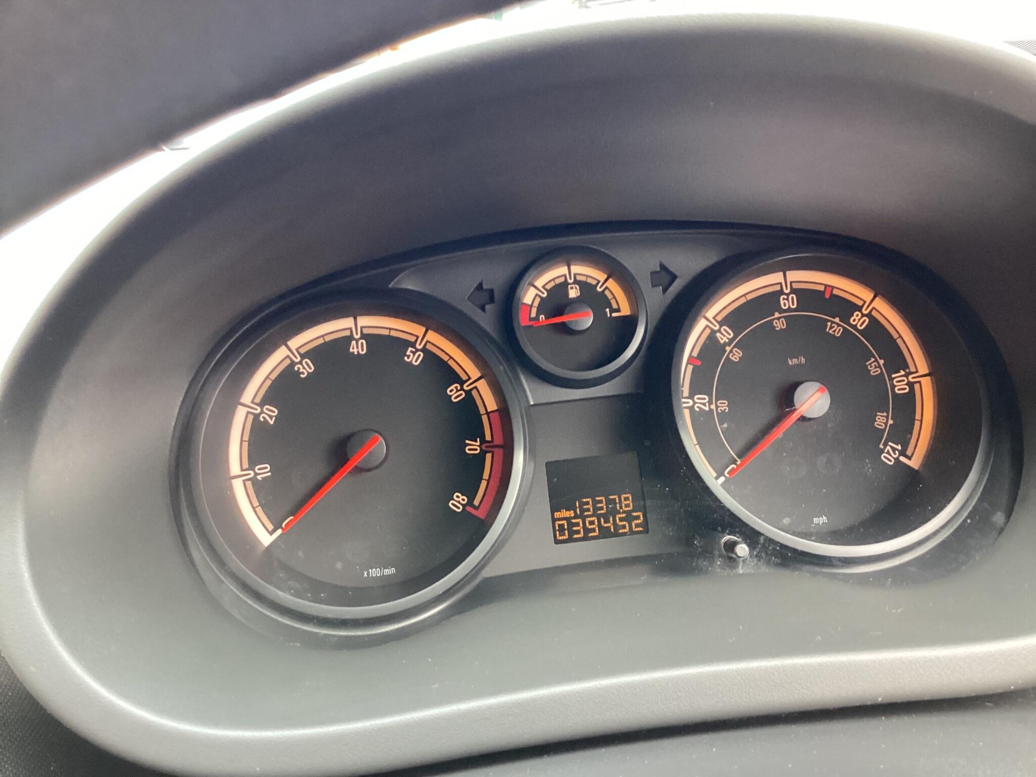 Vauxhall Corsa view 15
