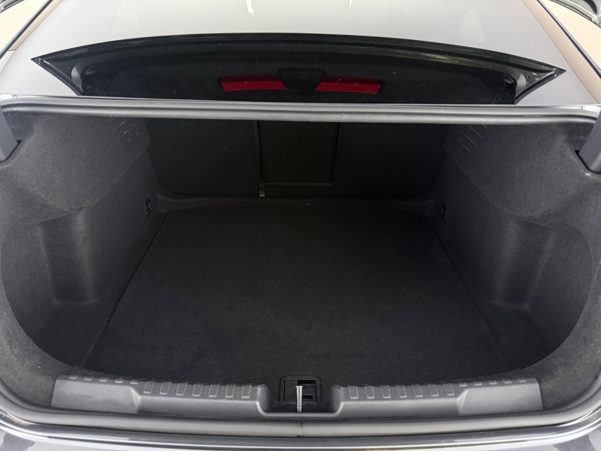 Audi A3 view 9