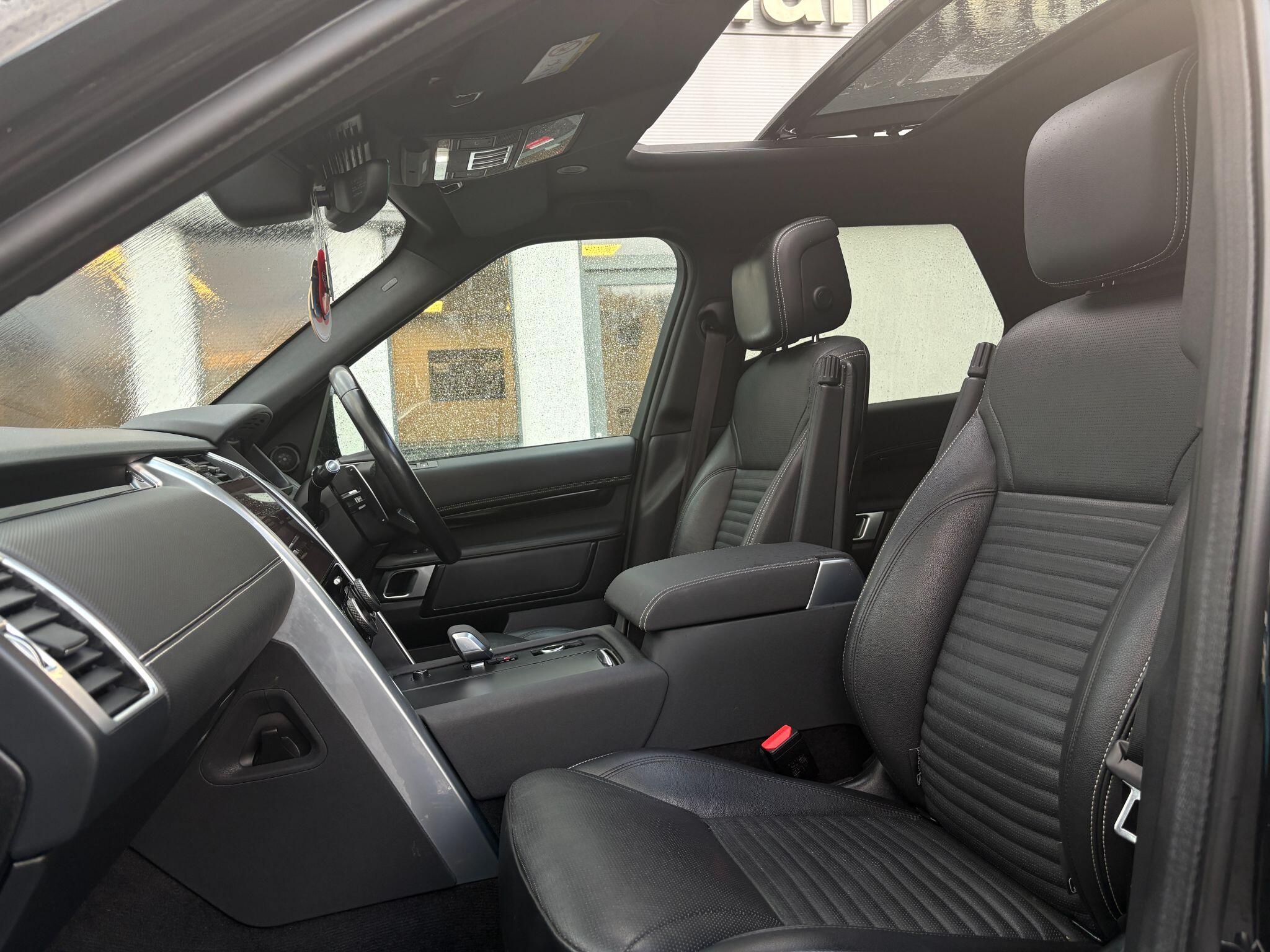 Land Rover Discovery 3 view 39