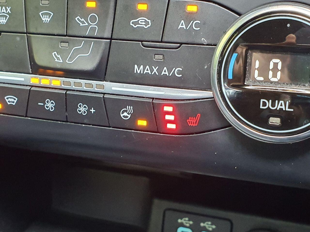 Ford Kuga view 43