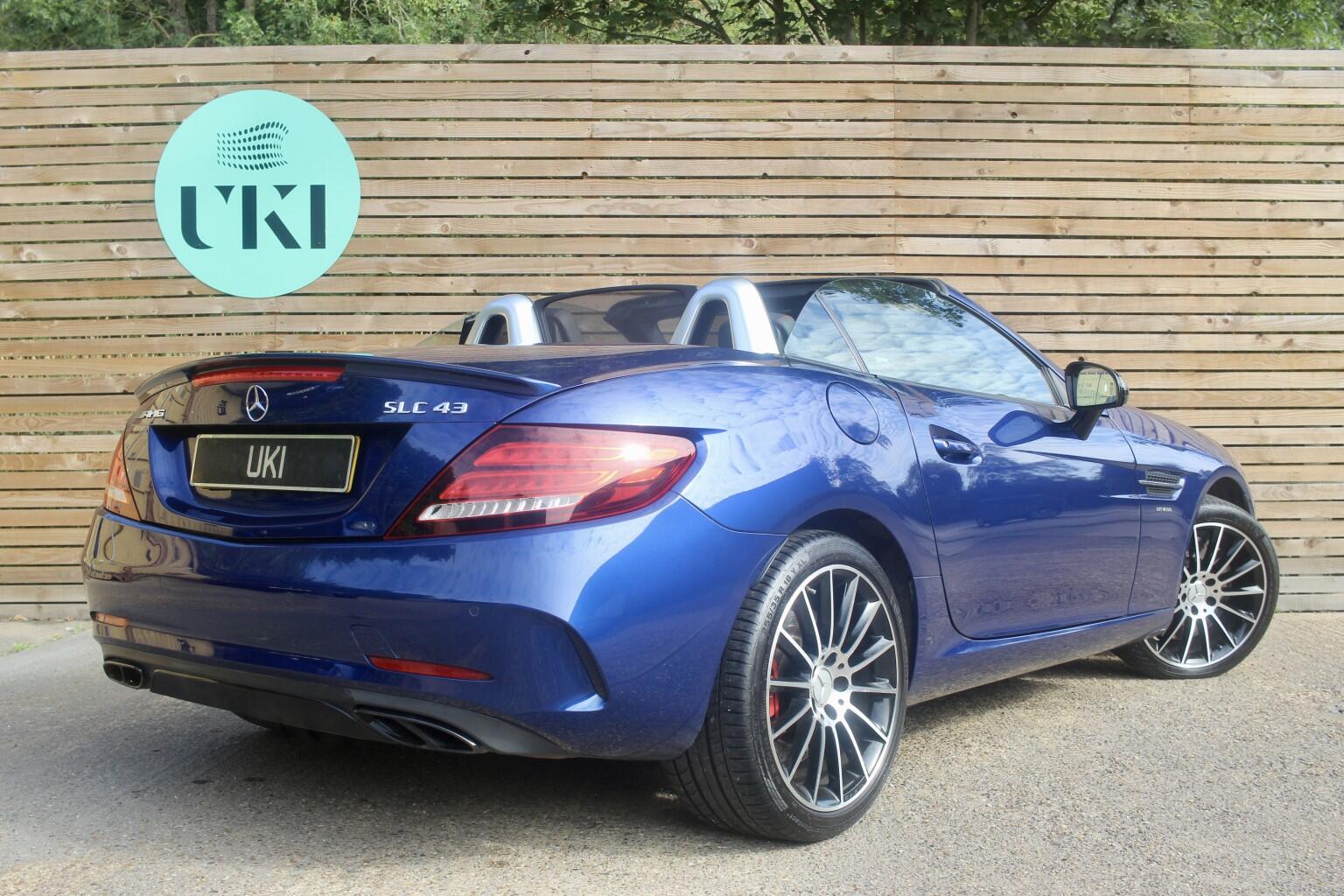 Mercedes-Benz SLC view 2
