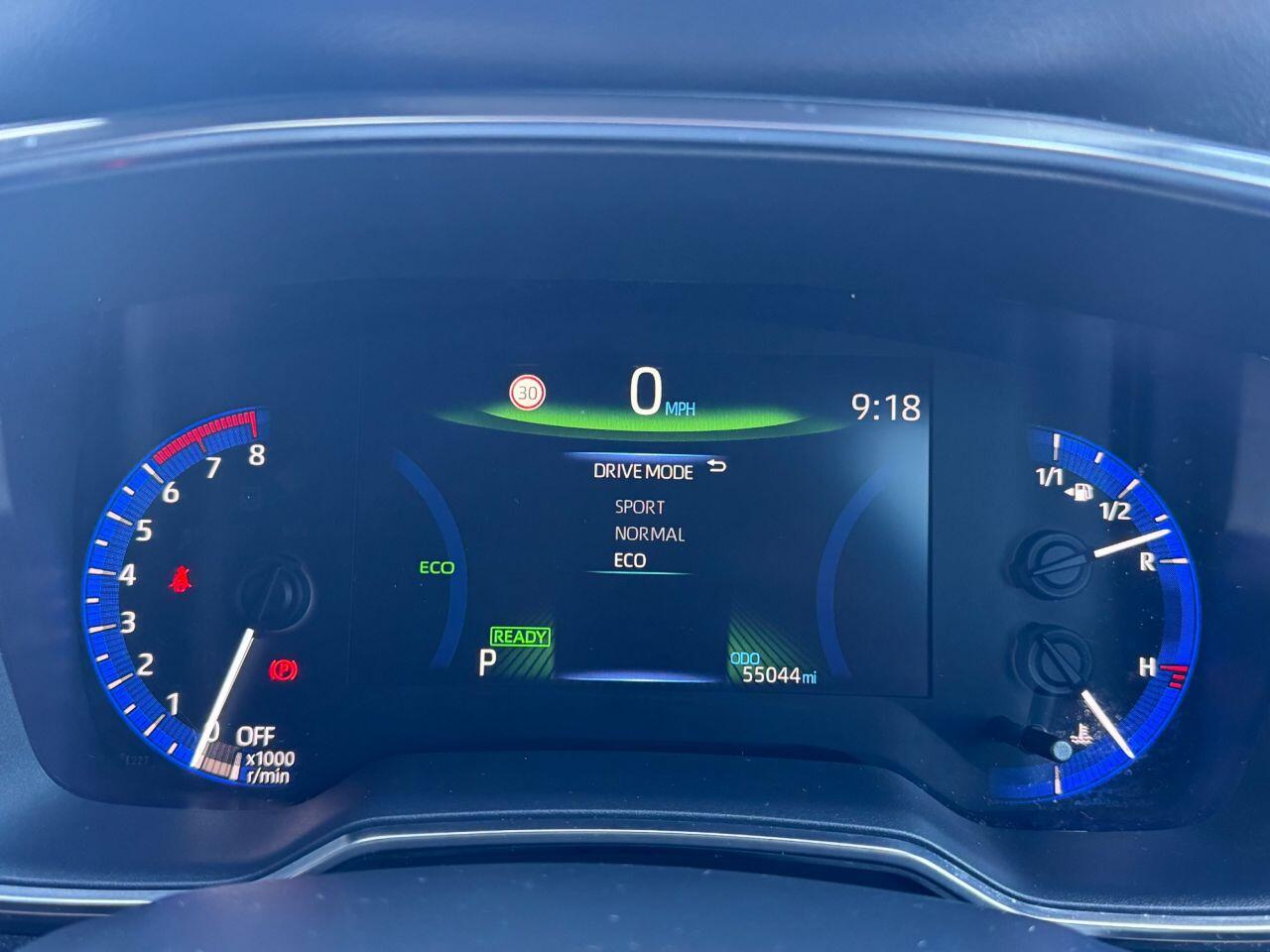 Toyota Corolla view 33