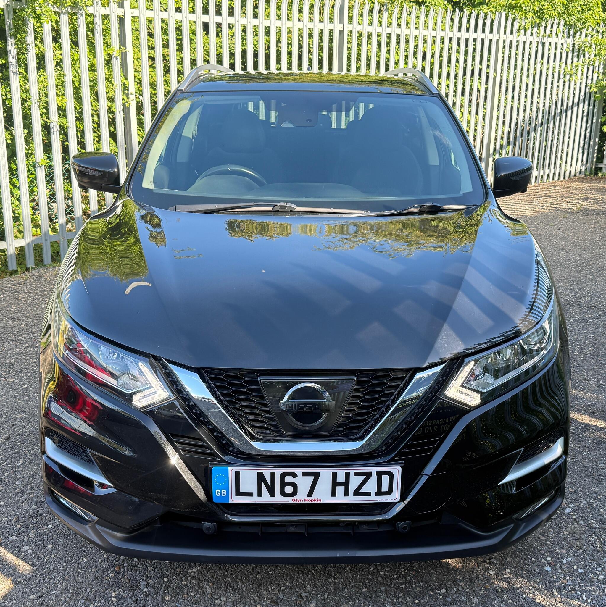 2017 Nissan Qashqai image 2