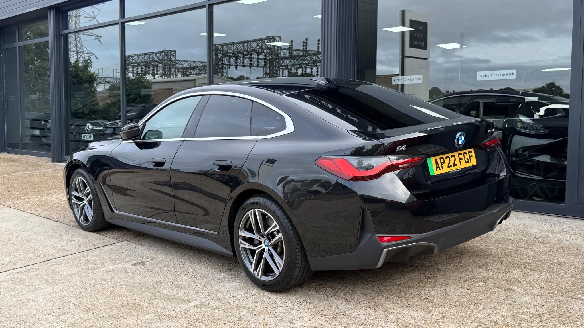 BMW I4 view 5