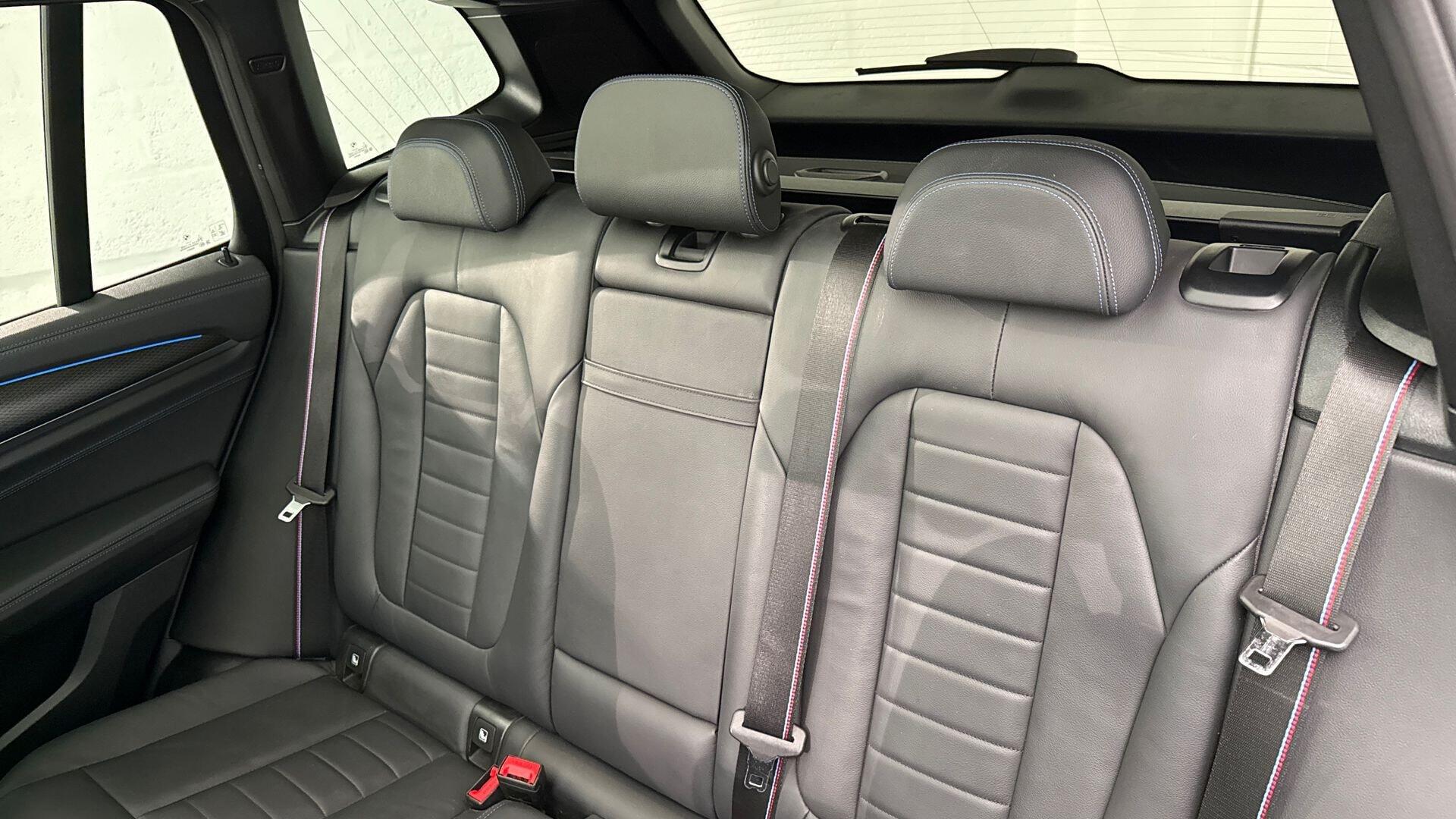 BMW iX3 view 12
