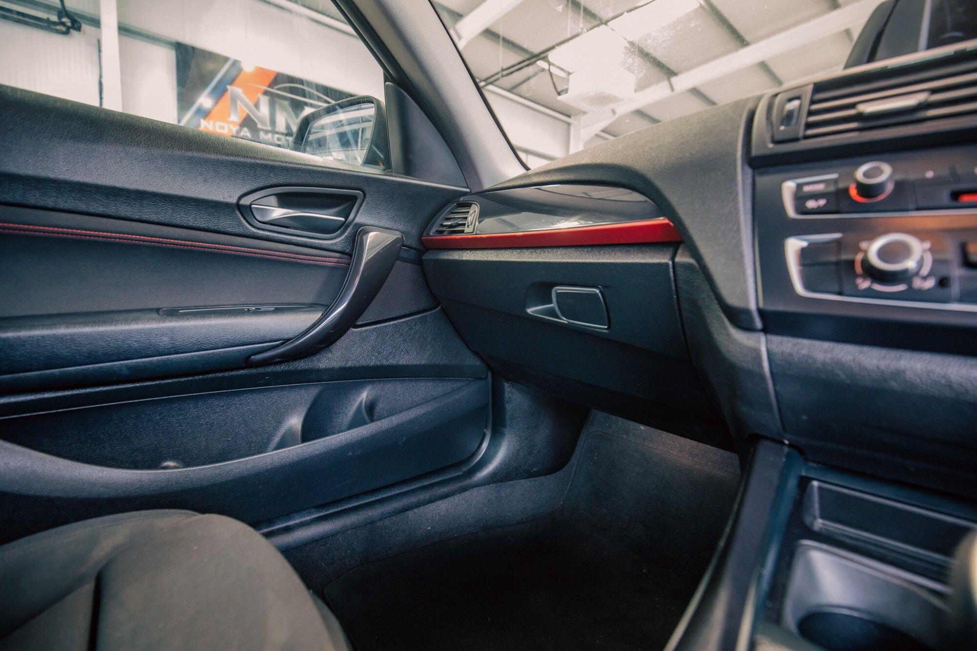 BMW 2 Series view 23