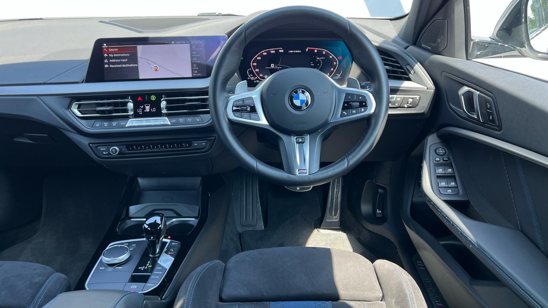 BMW 1 Series view 5
