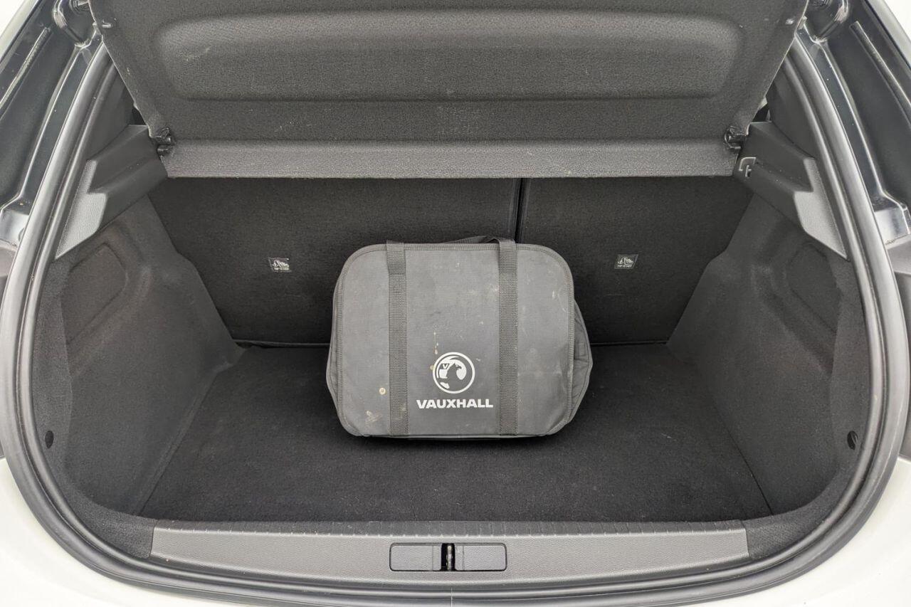 Vauxhall Corsa Electric view 18
