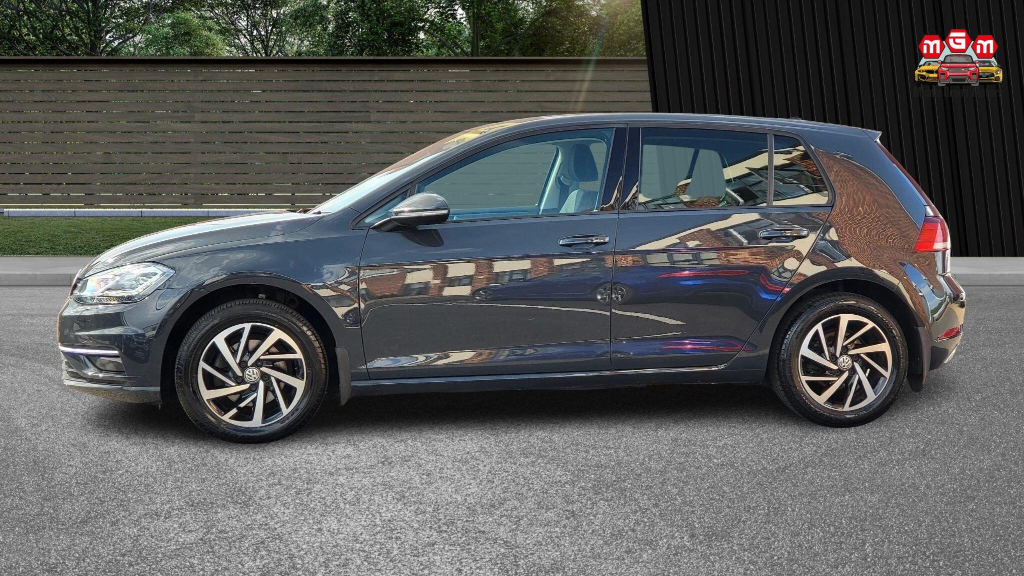 Volkswagen Golf view 6
