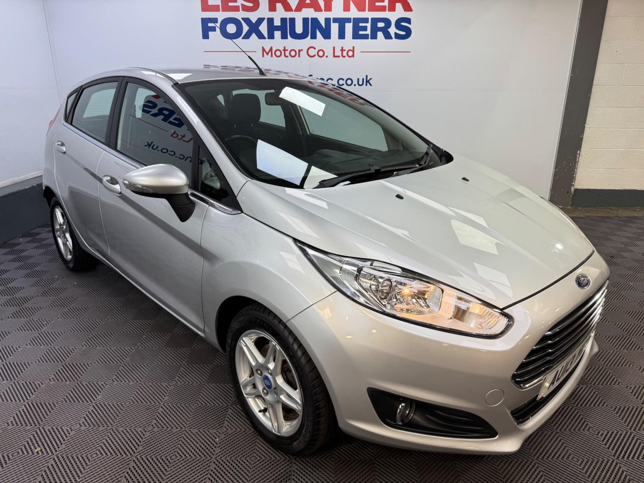 Ford Fiesta view 9