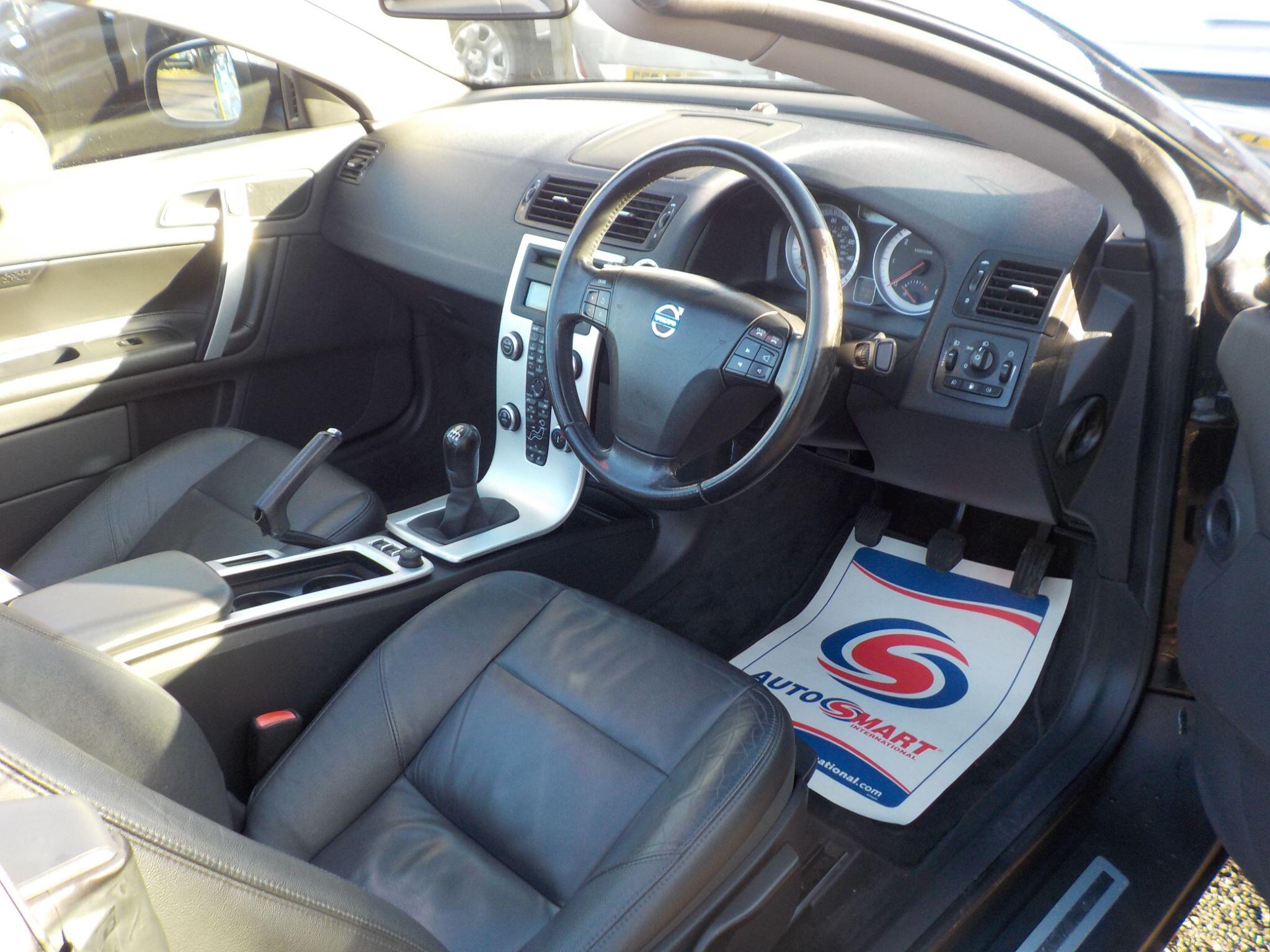 Volvo C70 2.0 D3 SE Euro 5 2dr