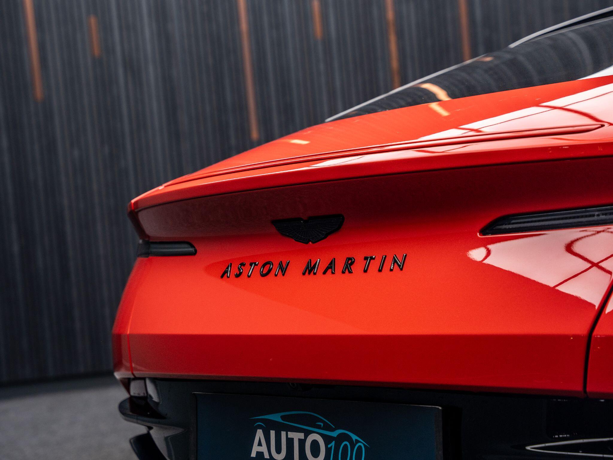 Aston Martin DB11 view 25