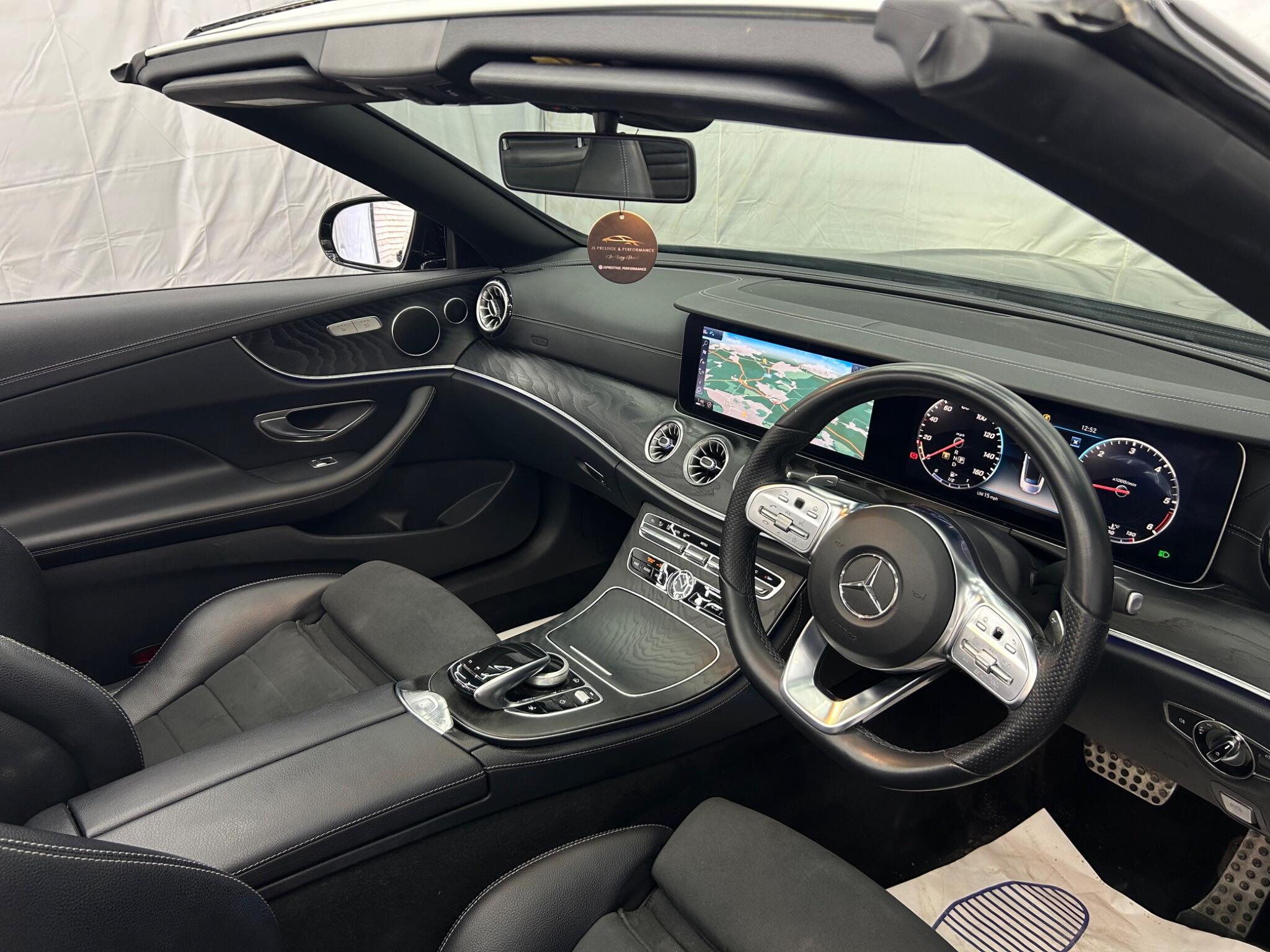 Mercedes-Benz E Class view 14