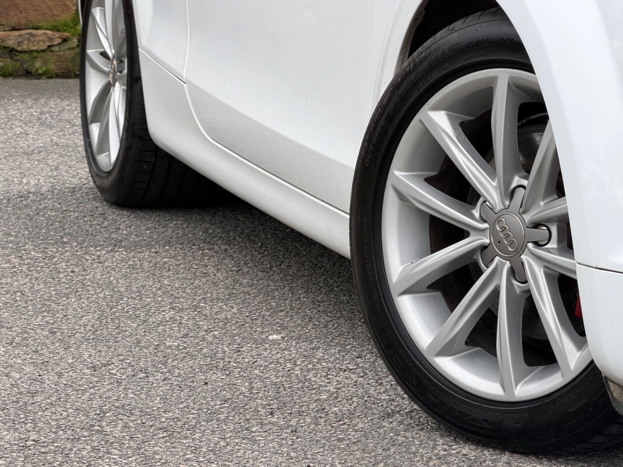 Audi TT view 44