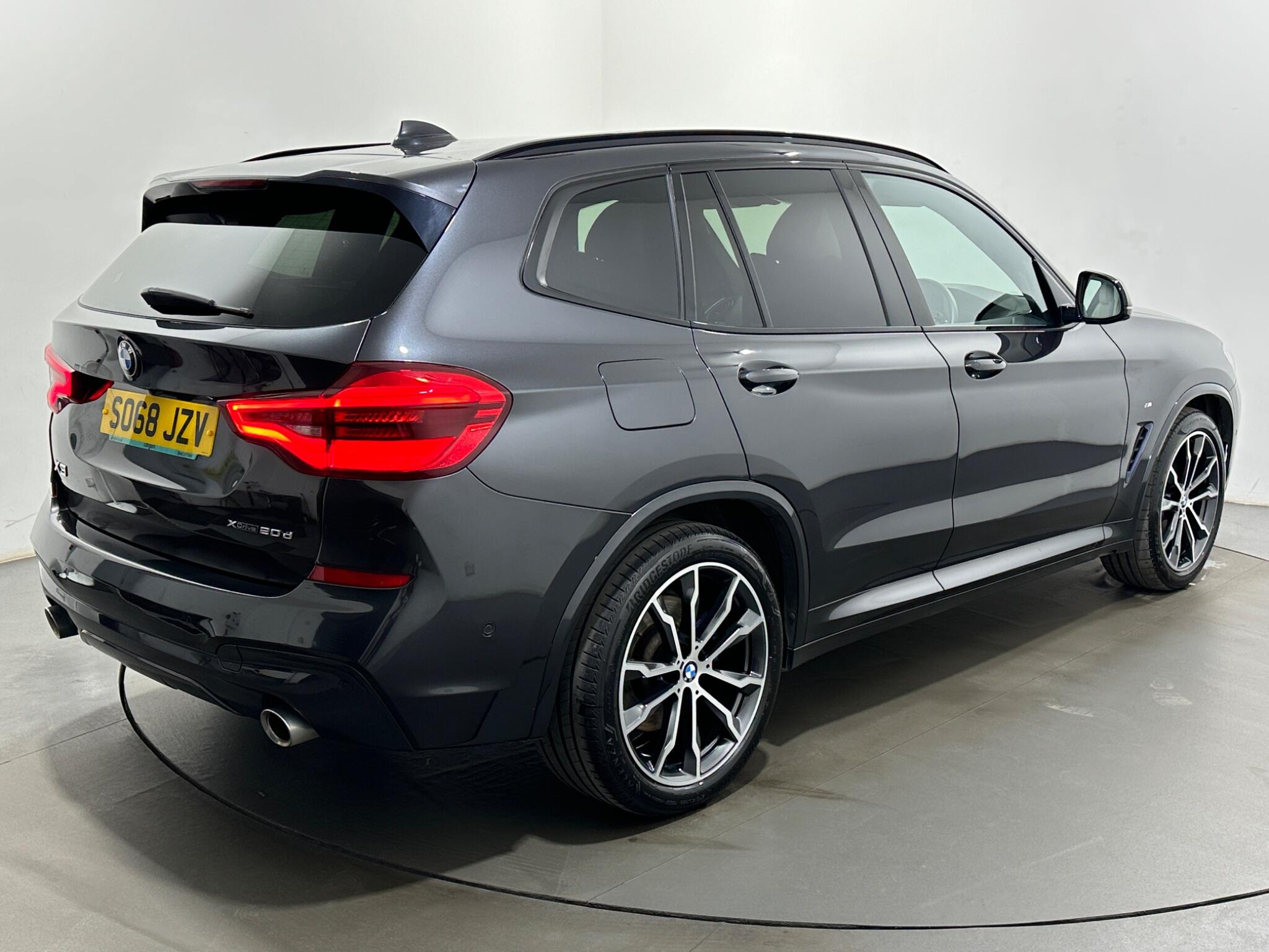 BMW X3 view 54