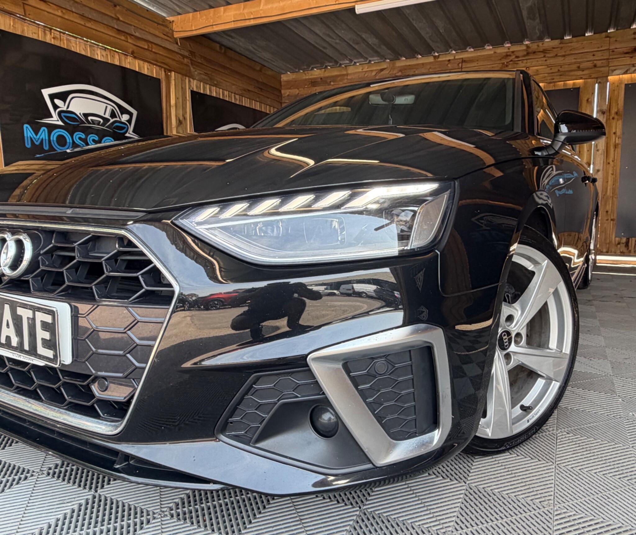 Audi A4 view 7