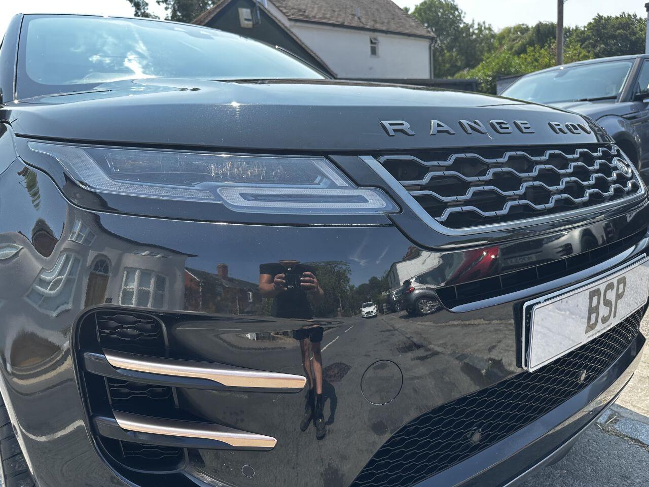 Land Rover Range Rover Evoque view 4