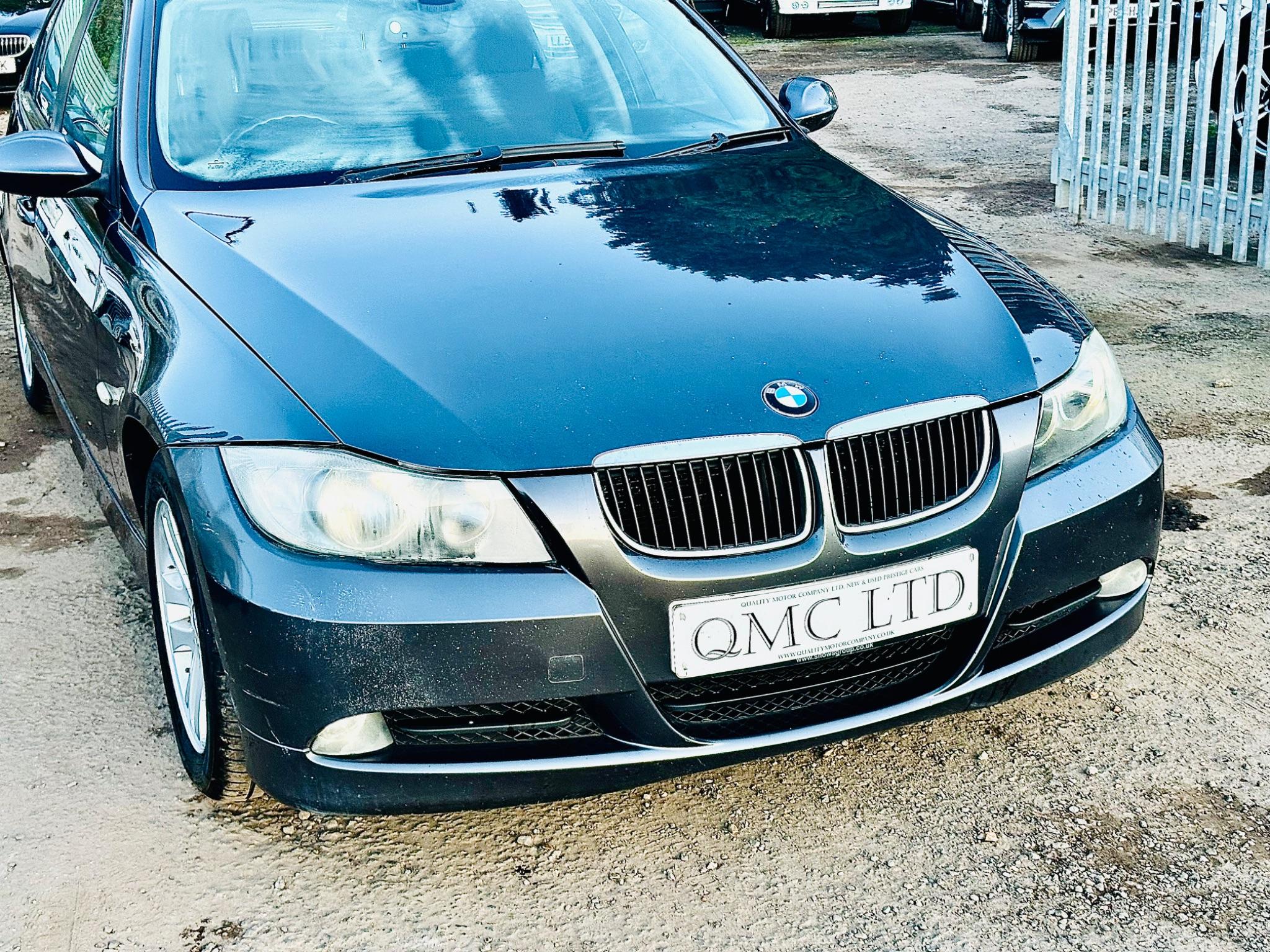 BMW 3 Series view 9