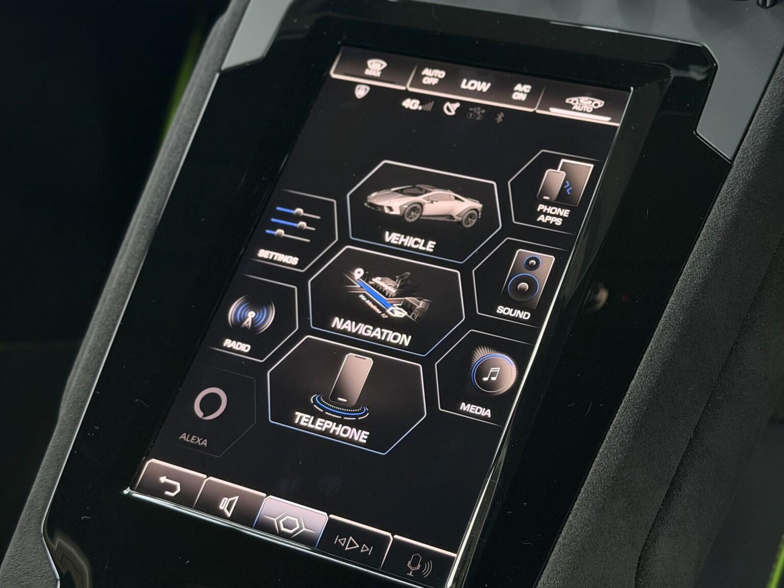 Lamborghini Huracan view 63
