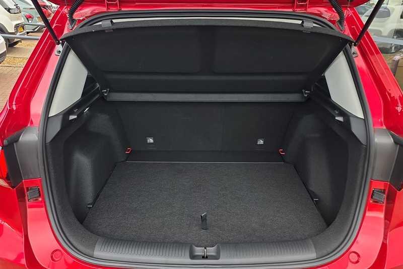 MG ZS view 24