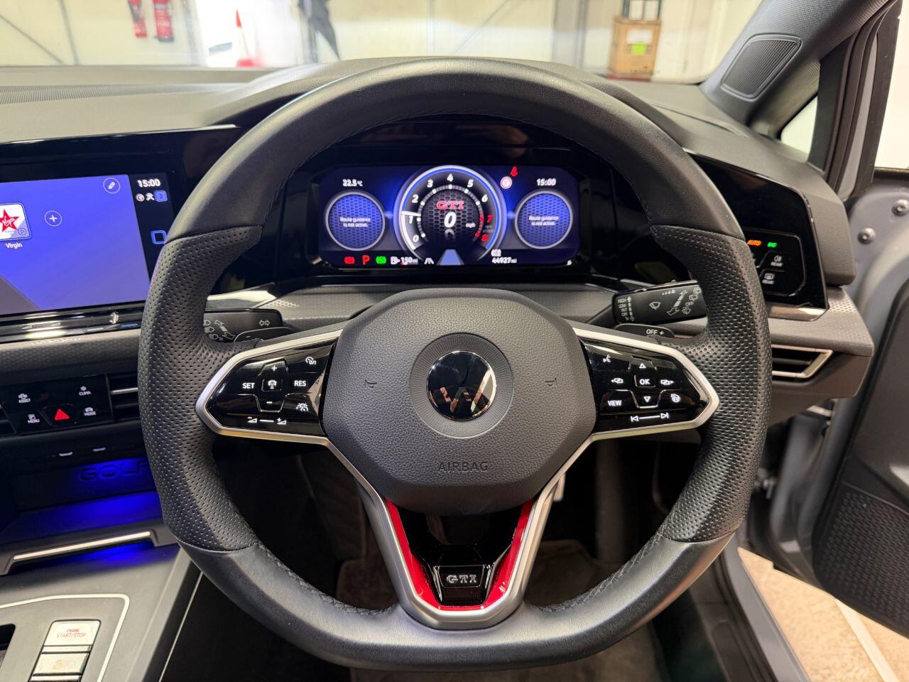 Volkswagen Golf view 7