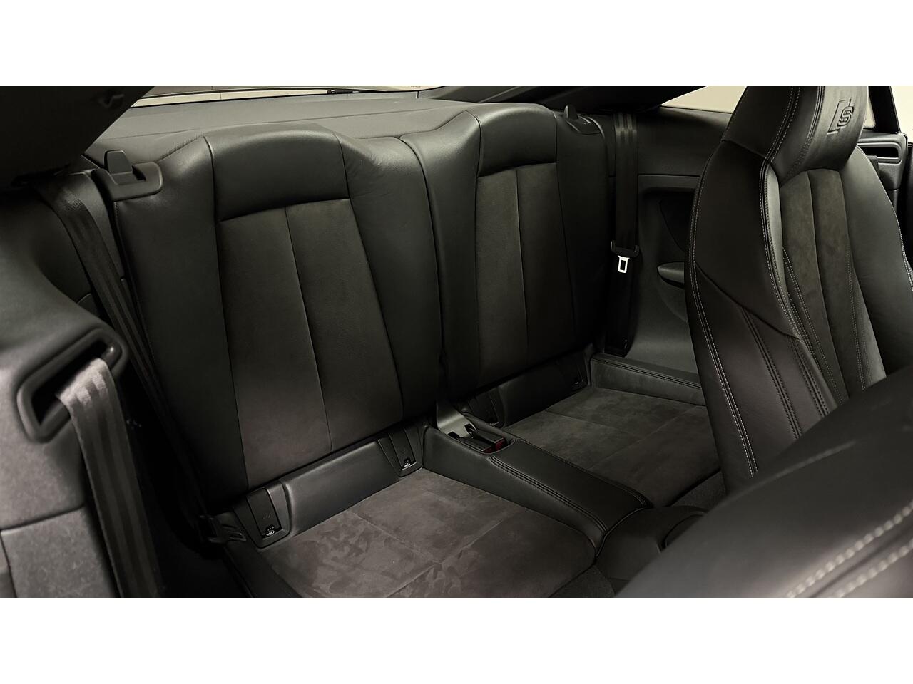 Audi TT view 16