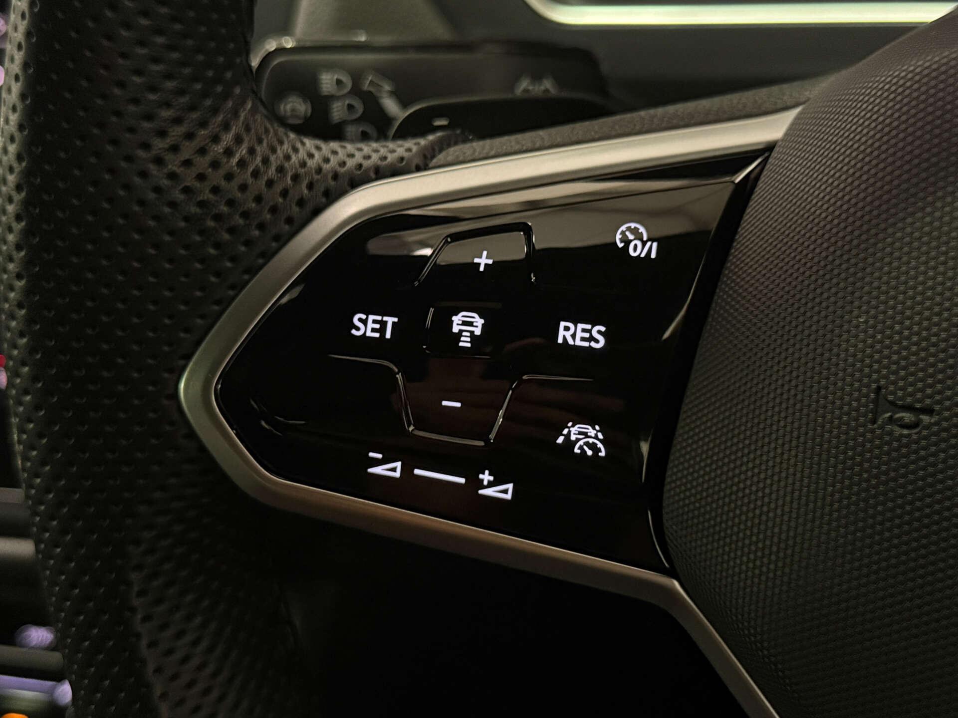 Volkswagen Tiguan Allspace view 22