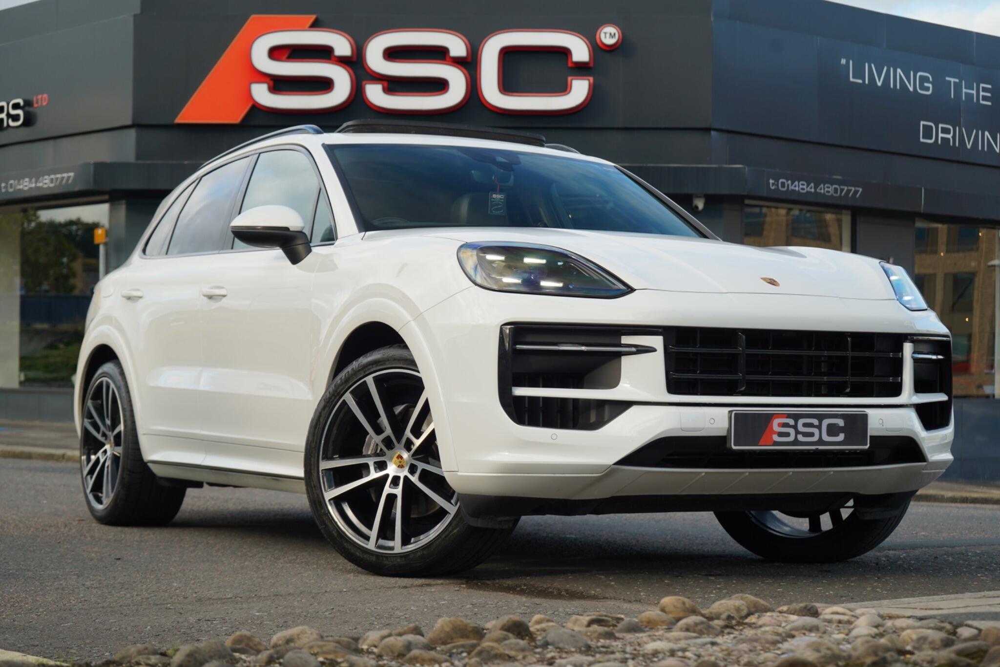 2023 Porsche Cayenne in White for sale