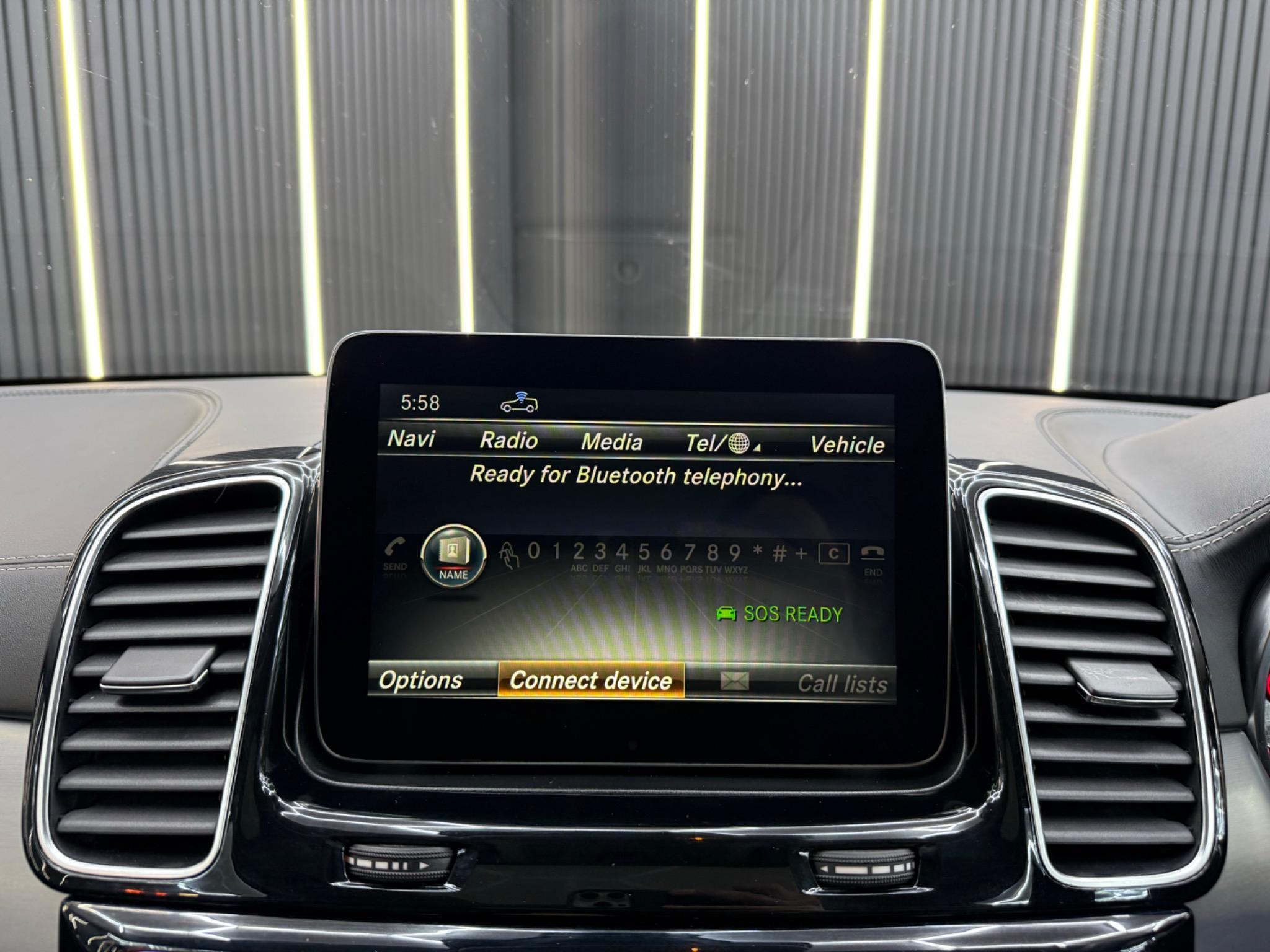 Mercedes-Benz Gle view 31