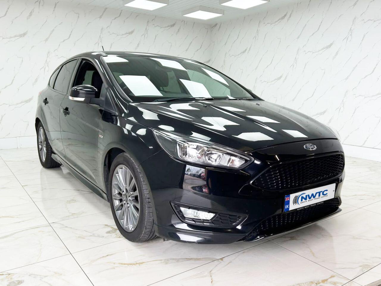 Ford Focus view 4