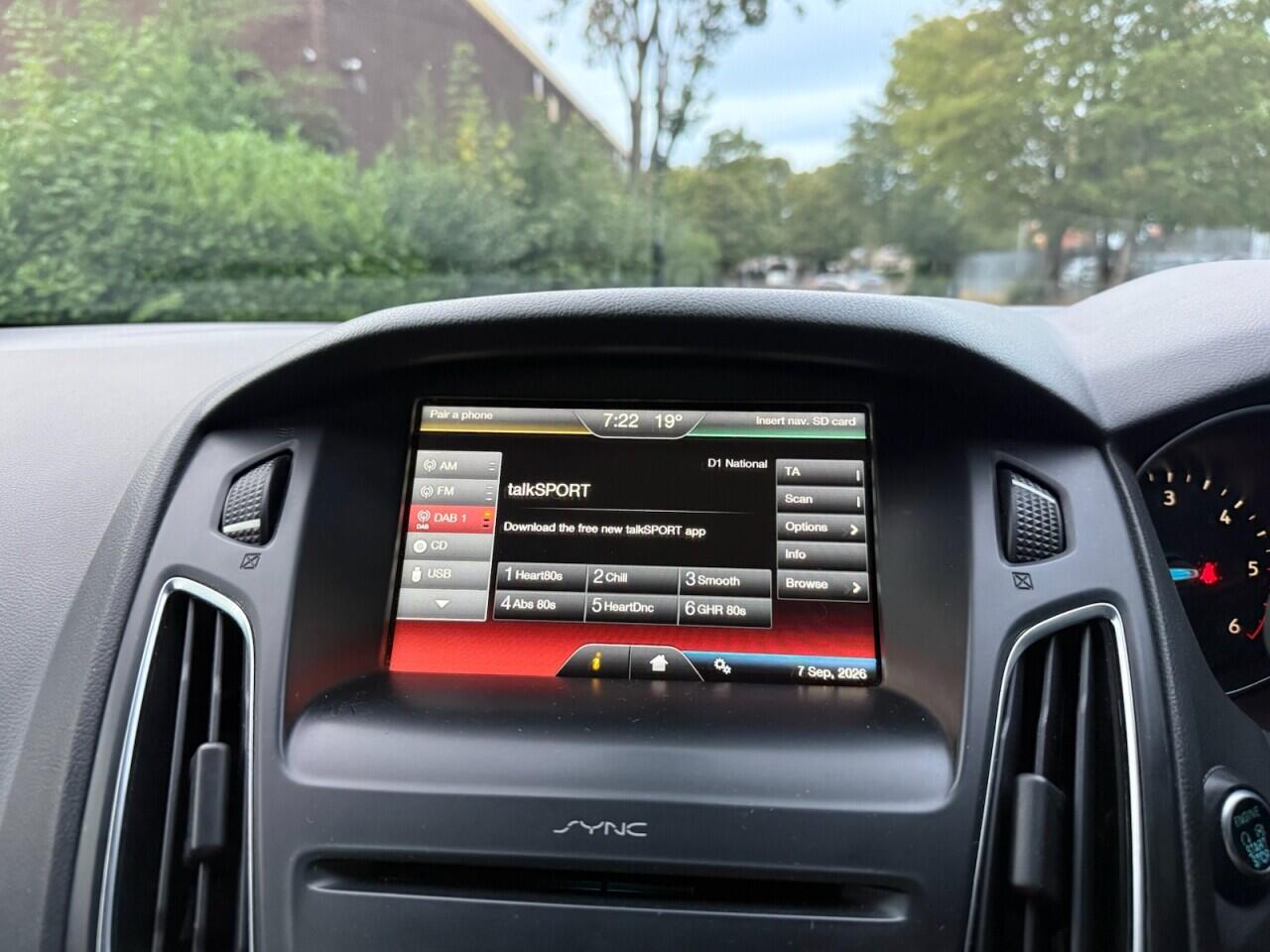 Ford Focus view 19