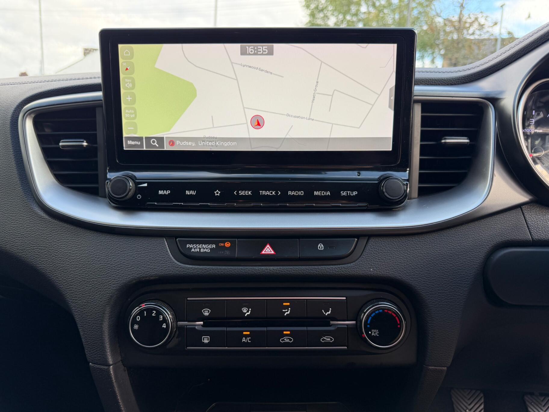 Kia Ceed view 13