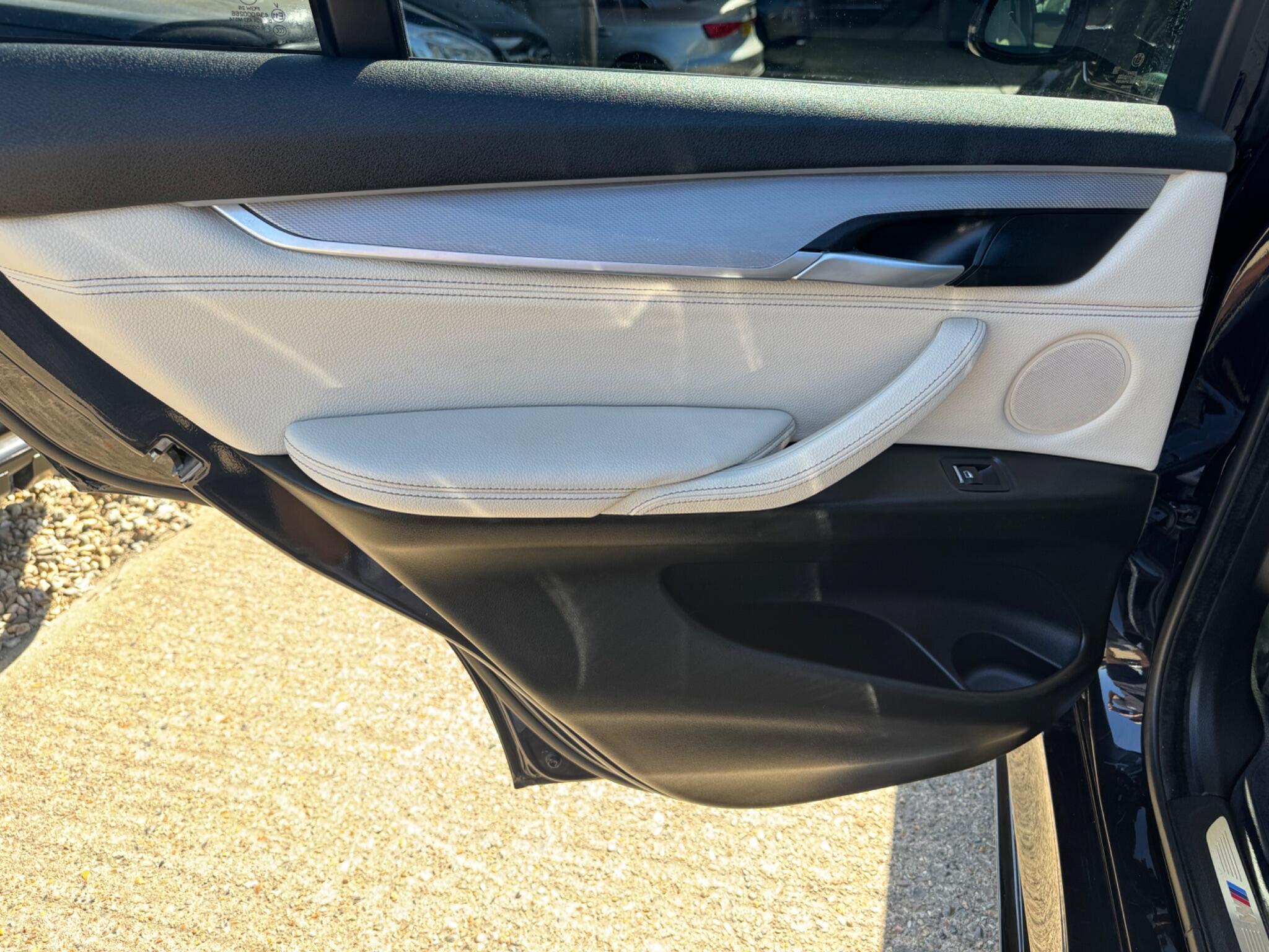 BMW X5 X5 view 23